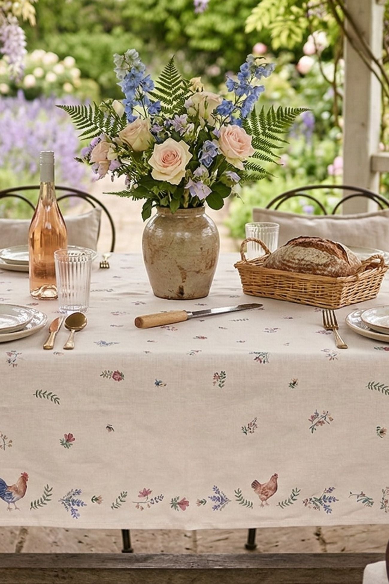 Chicken And Rooster Tovaglia