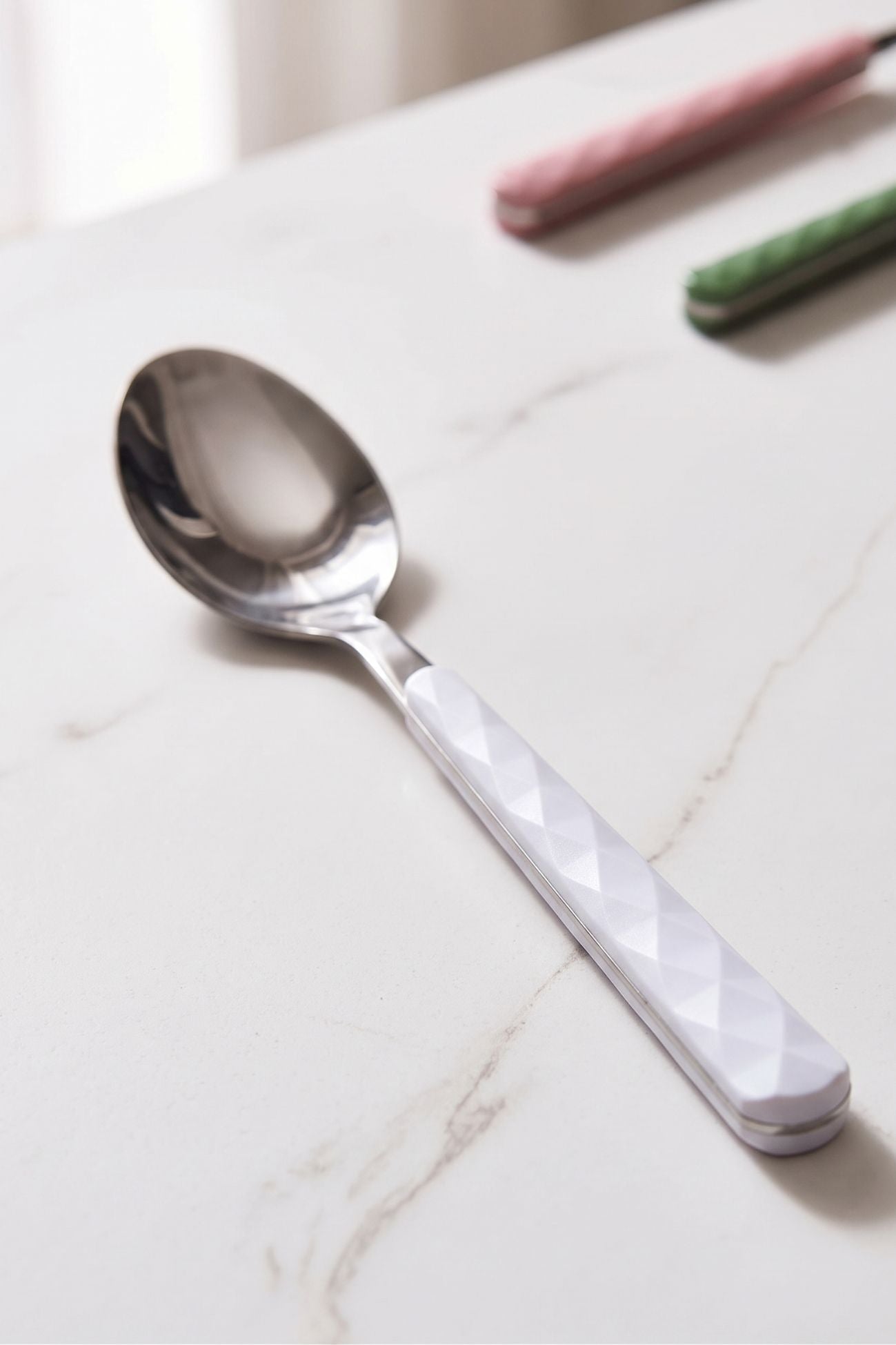 Aura Cucchiaio Bianco