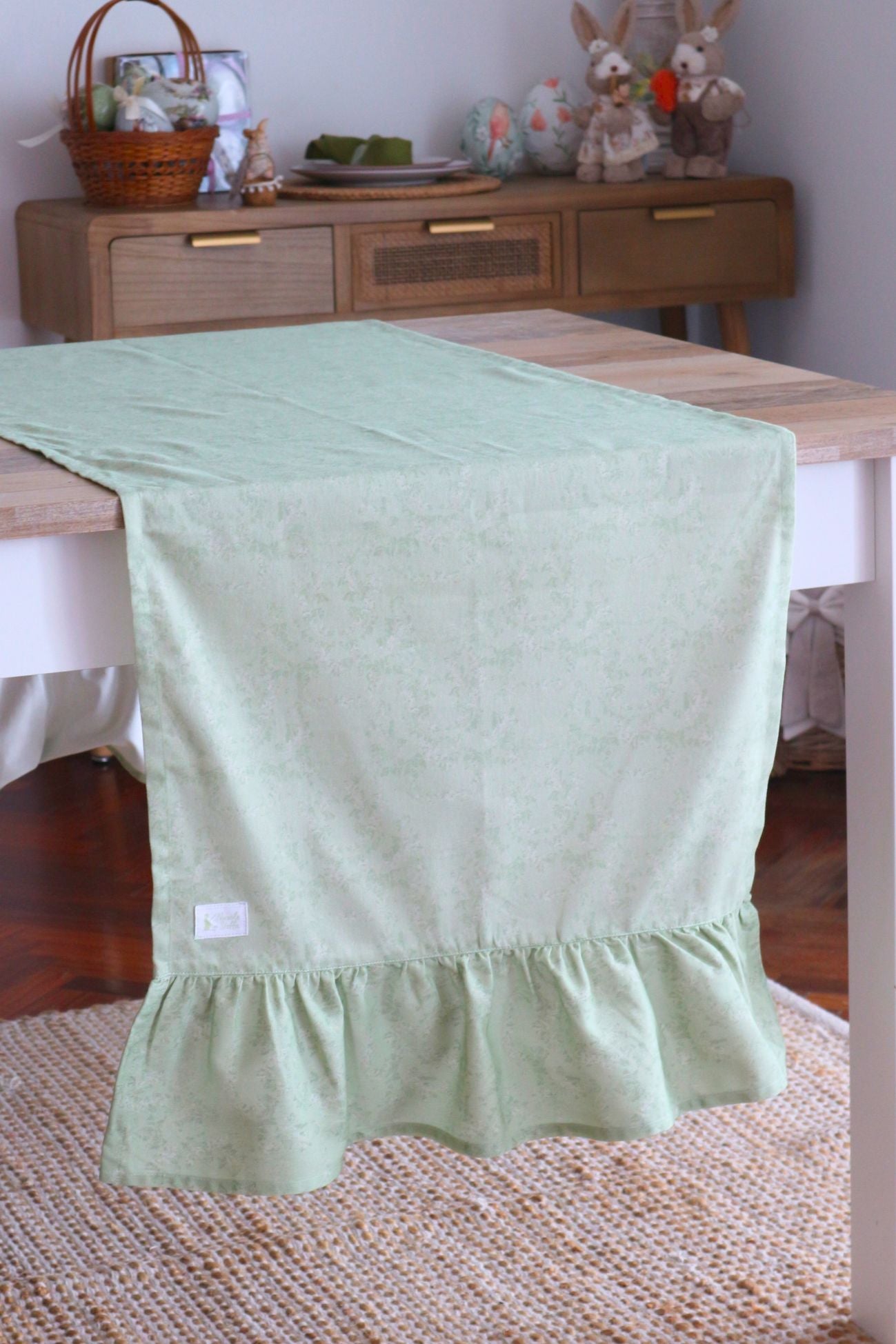 Breakfast on the Grass