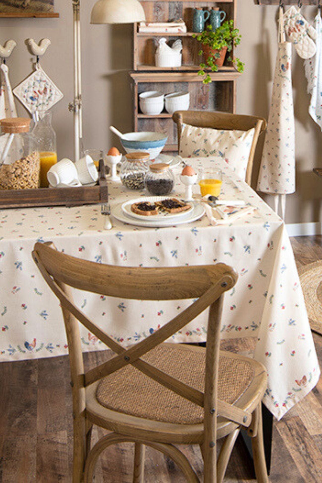 Chicken And Rooster Tovaglia