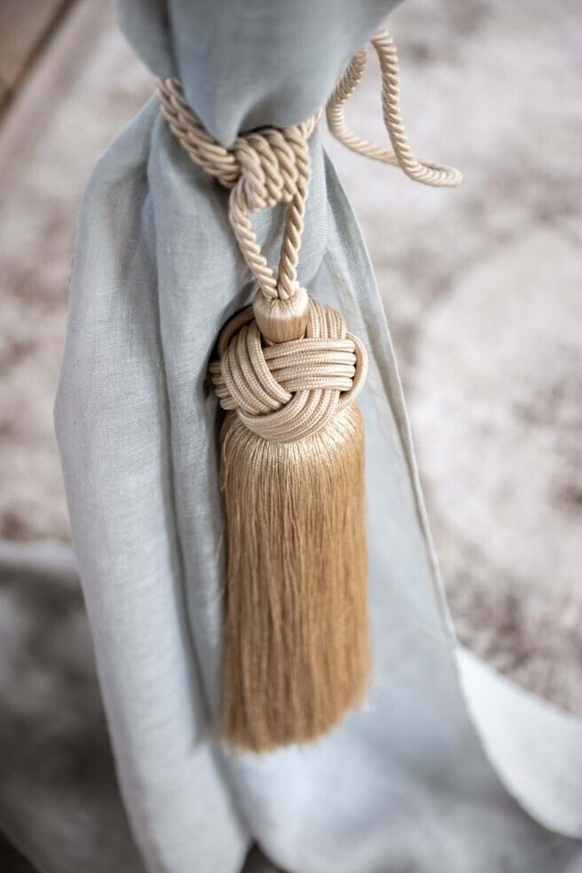 Mary Embrasse Beige