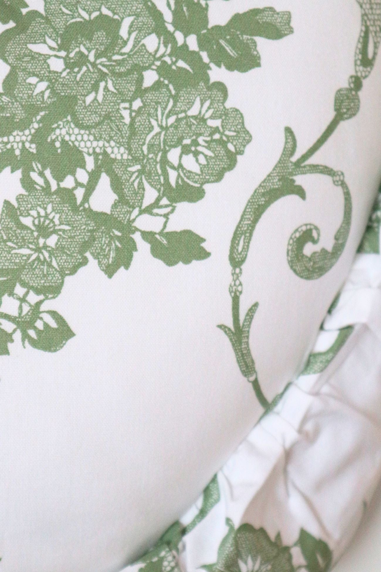 Breakfast on the Grass