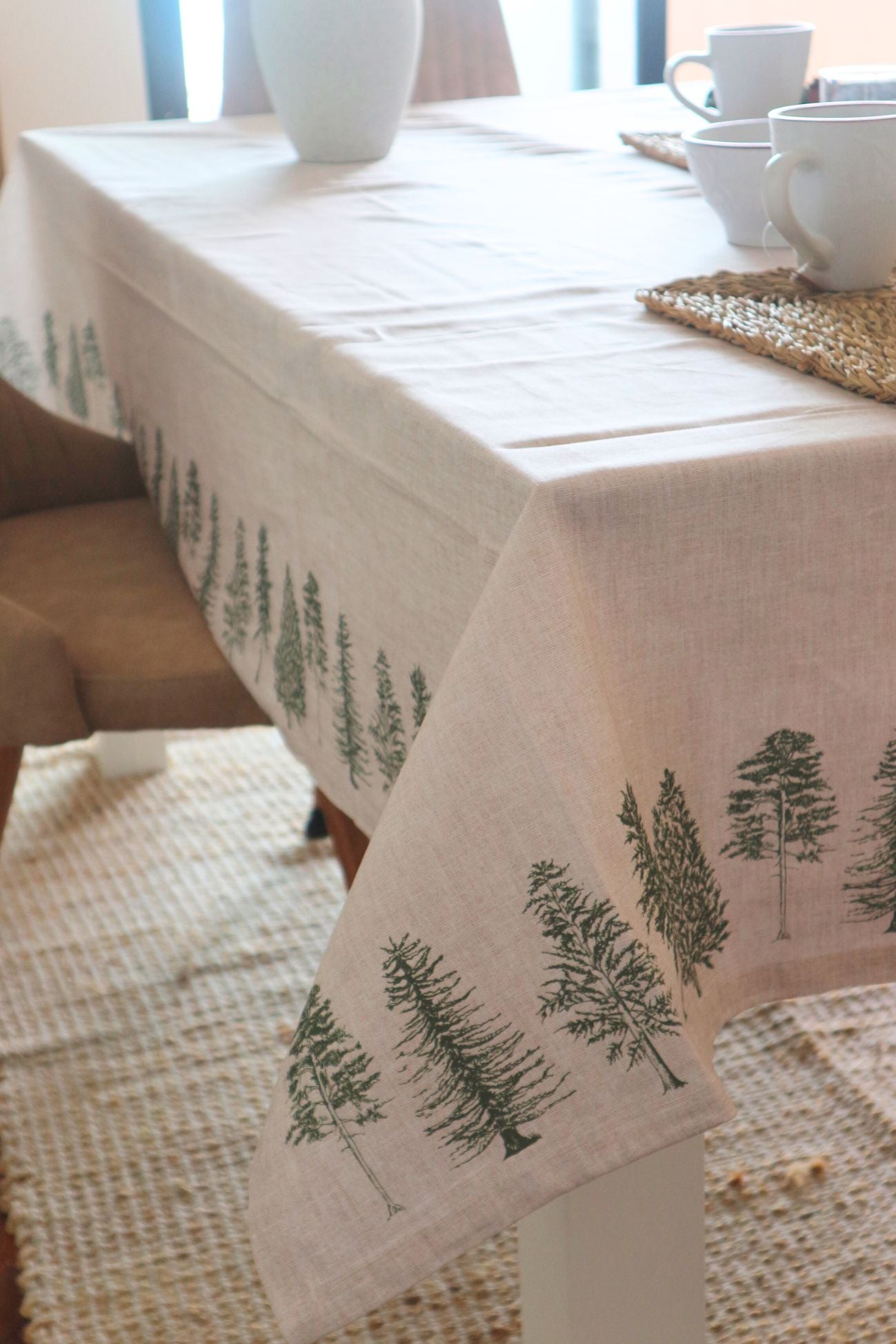 Natural Pine Trees Tovaglia
