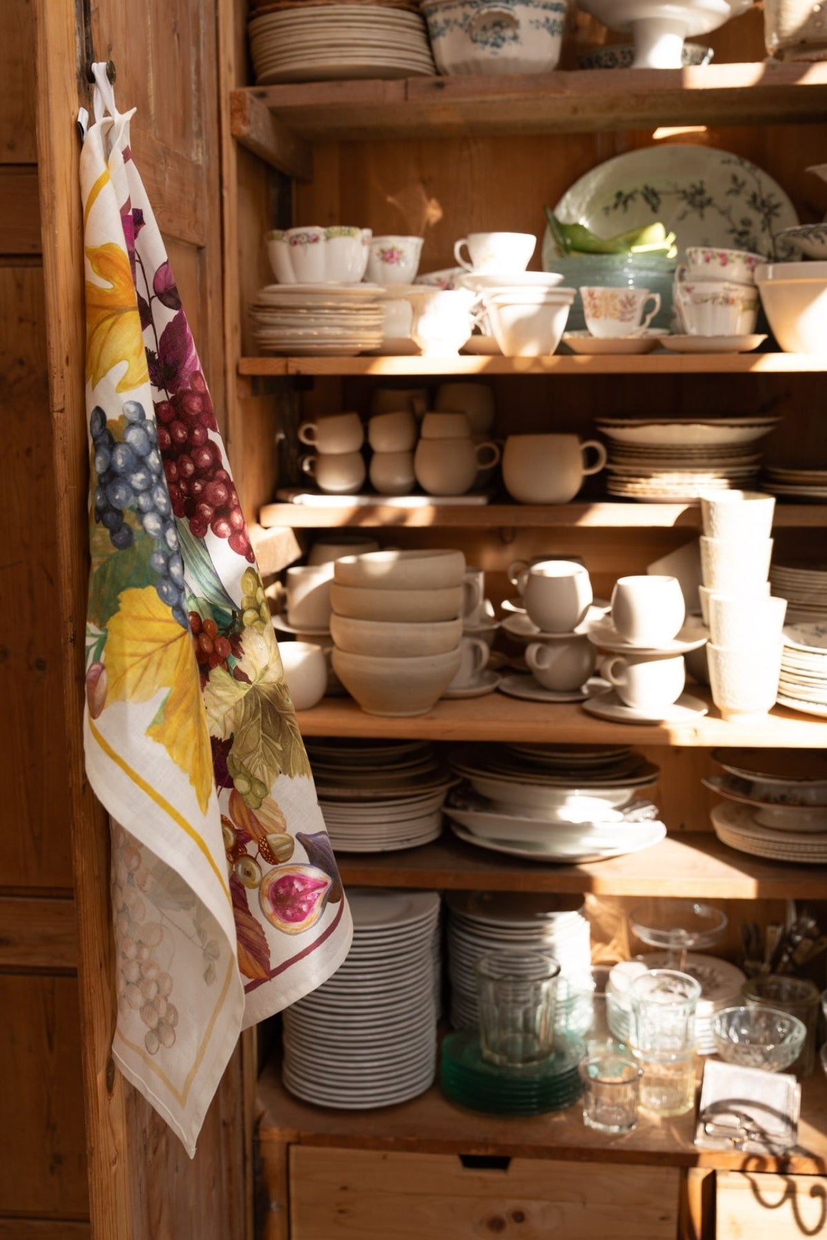 Vindemia Tea Towel Yellow