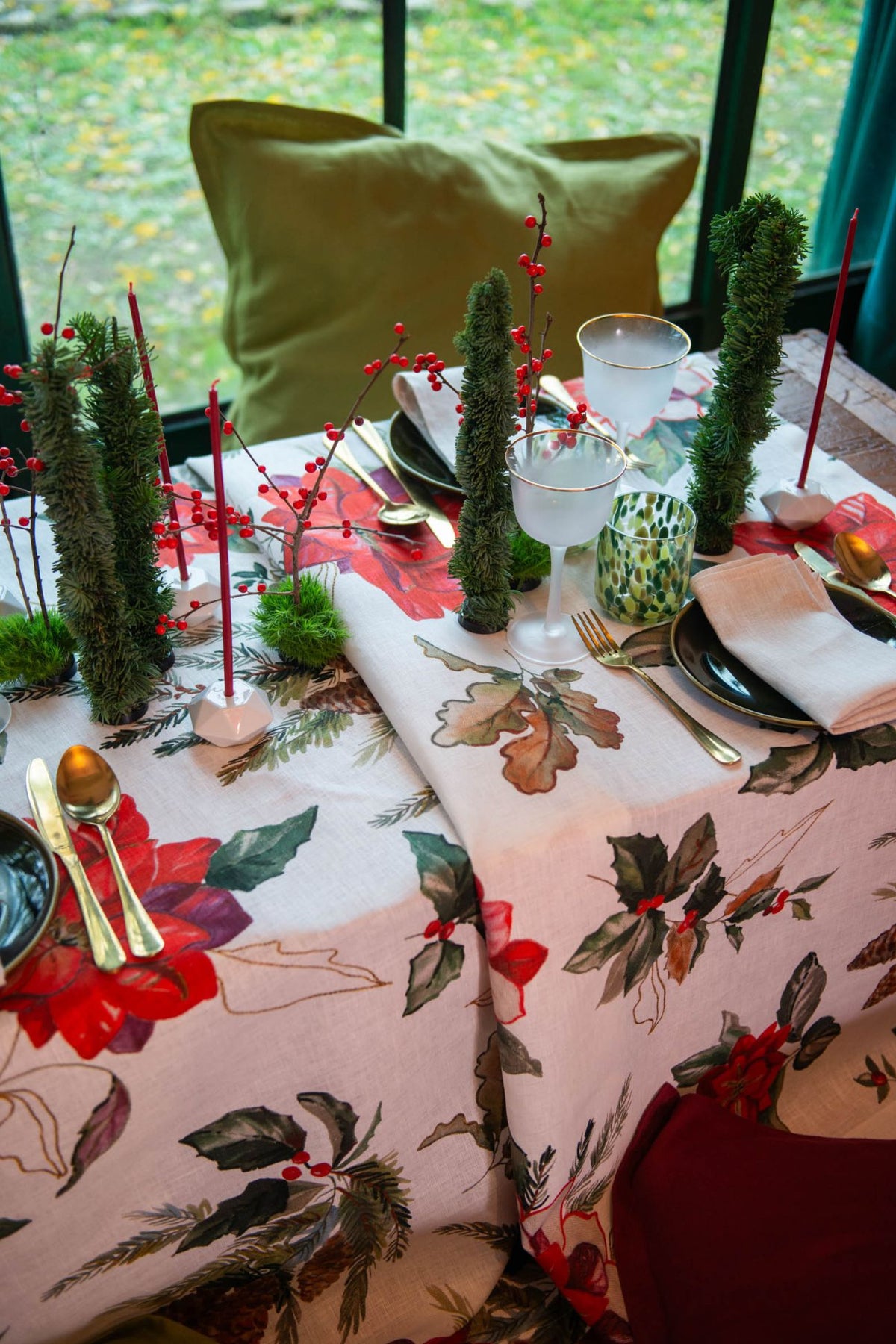 Etoile Tablecloth