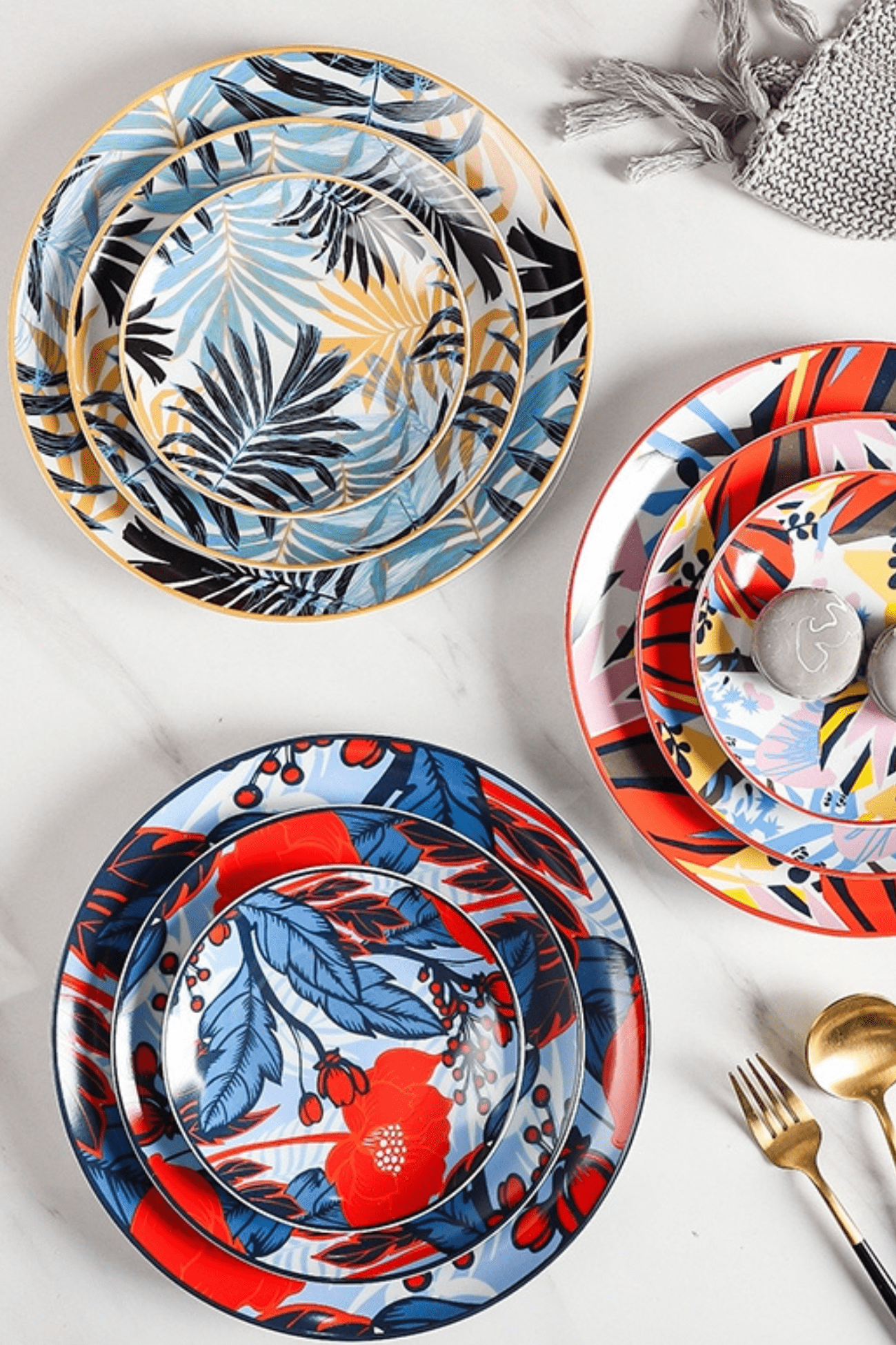 Antiope Design Azure Suva - Piatto piano in porcellana in stile tropicale