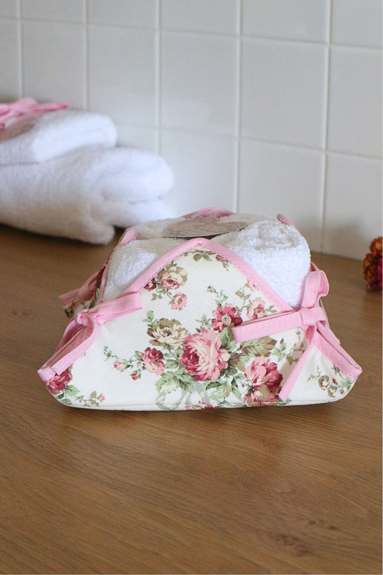 Blanc MariClo' Flowers Flowers - Flowers - Cestino floreale con 4 lavette in cotone | Blanc MariClo'