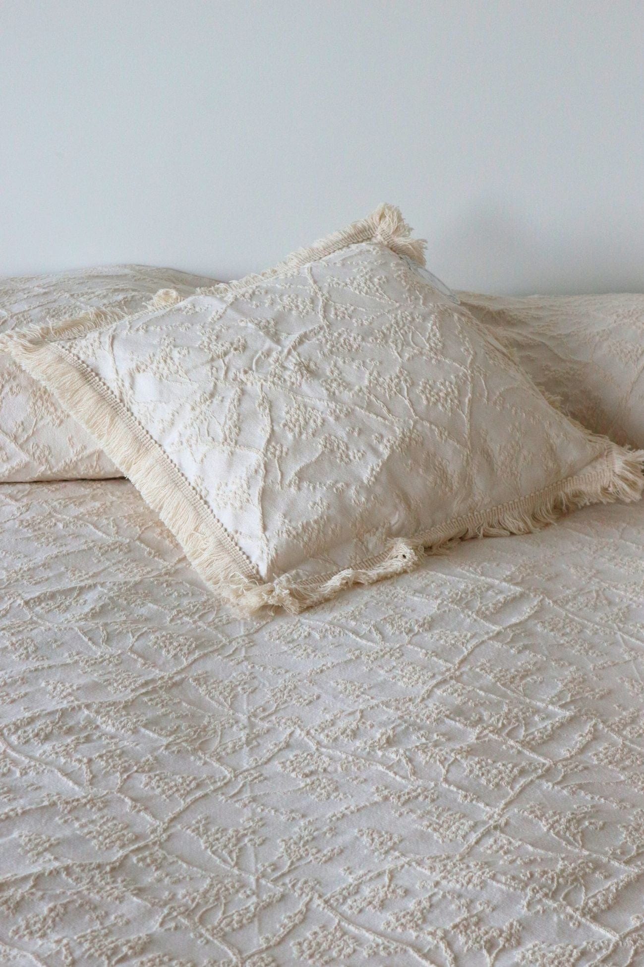 Blanc MariClo' Margaret Margaret - Margaret - Copricuscino beige con frange | Blanc MariClo'