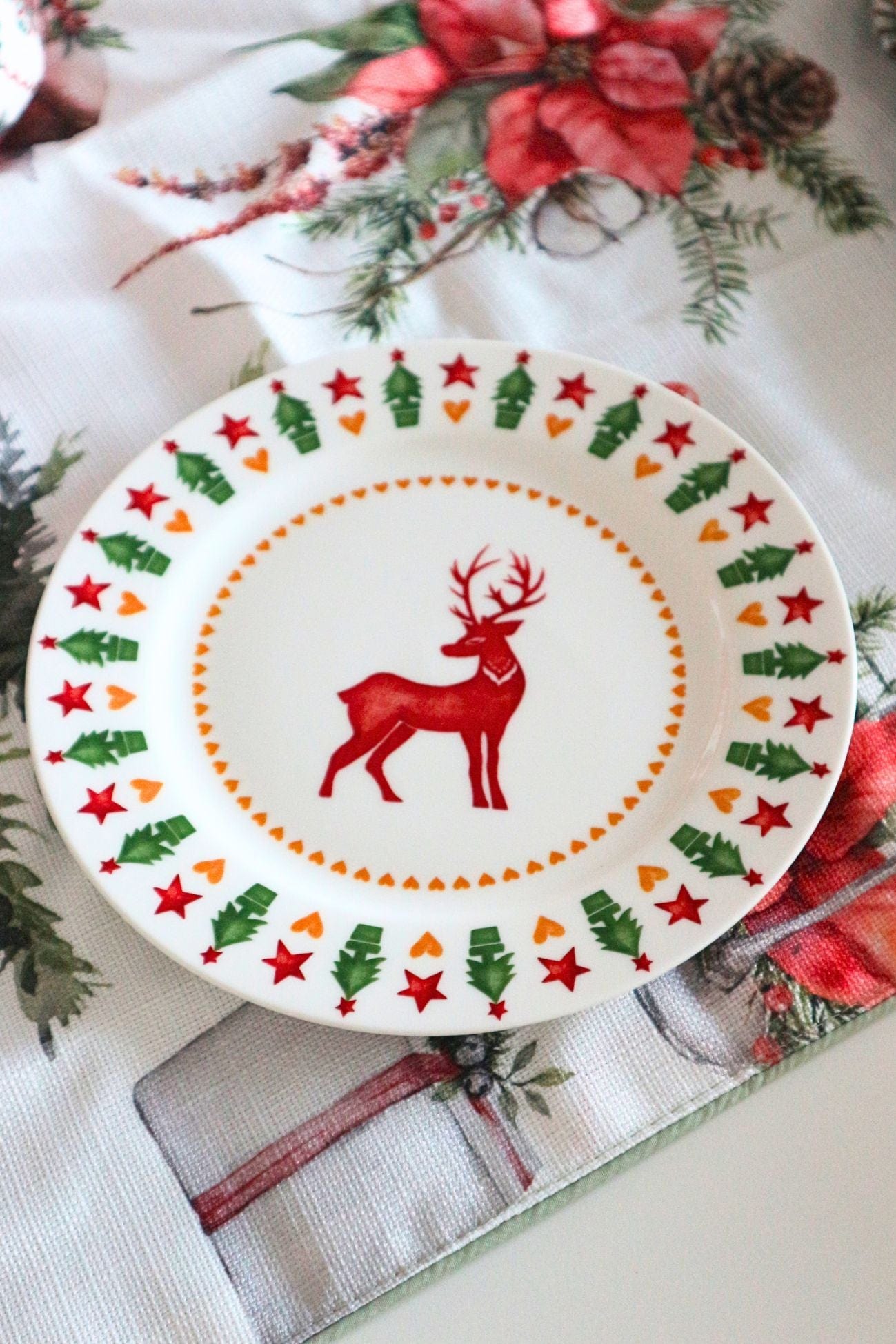 Blanc MariClo' Oh Holy Night Oh Holy Night - Piatto da frutta natalizio con renna e alberelli | Blanc MariClo'