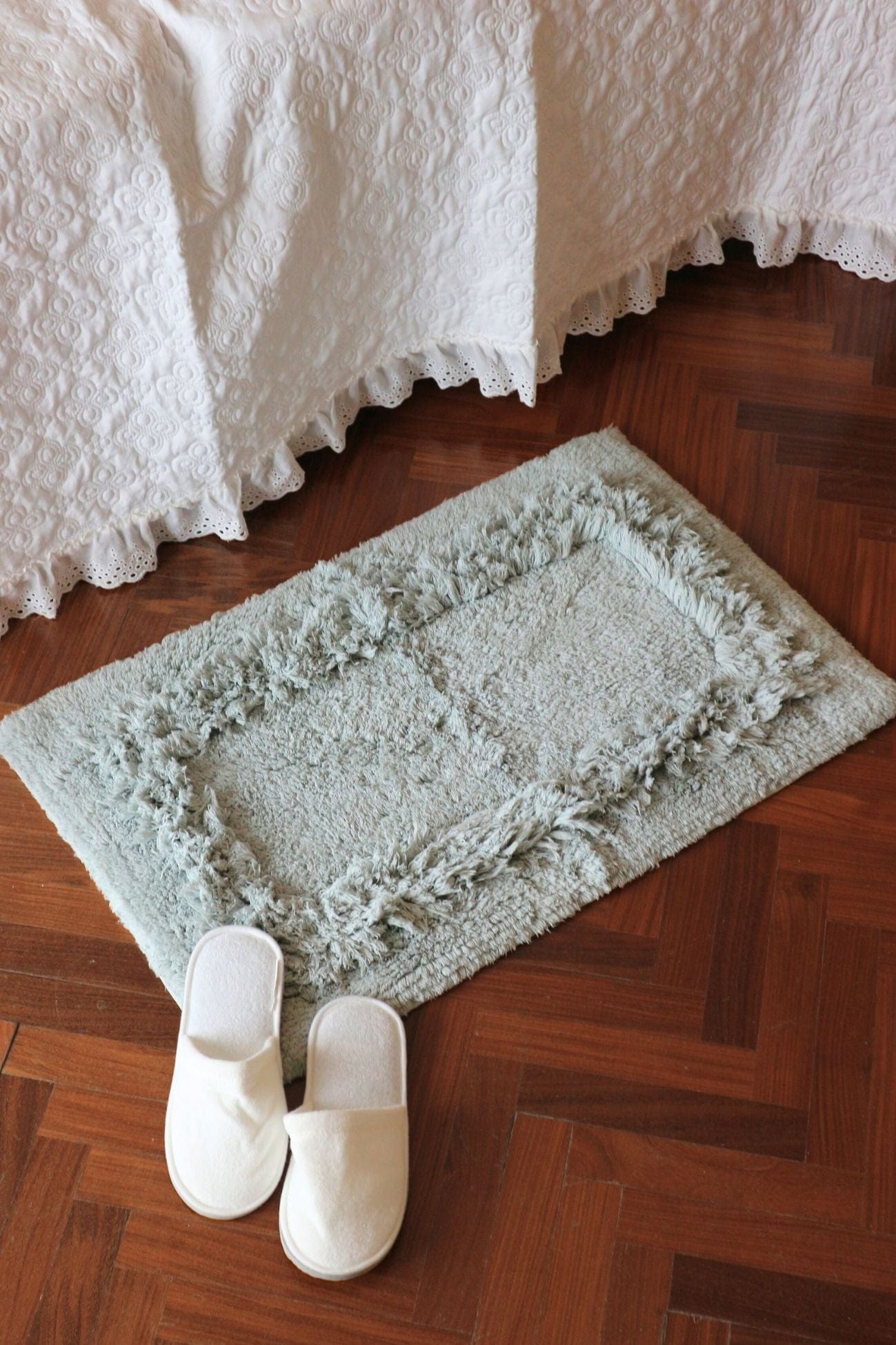 Blanc MariClo' Phoebe Phoebe - Phoebe - Tappeto in cotone con doppia cornice azzurro 90x60 | Blanc MariClo'