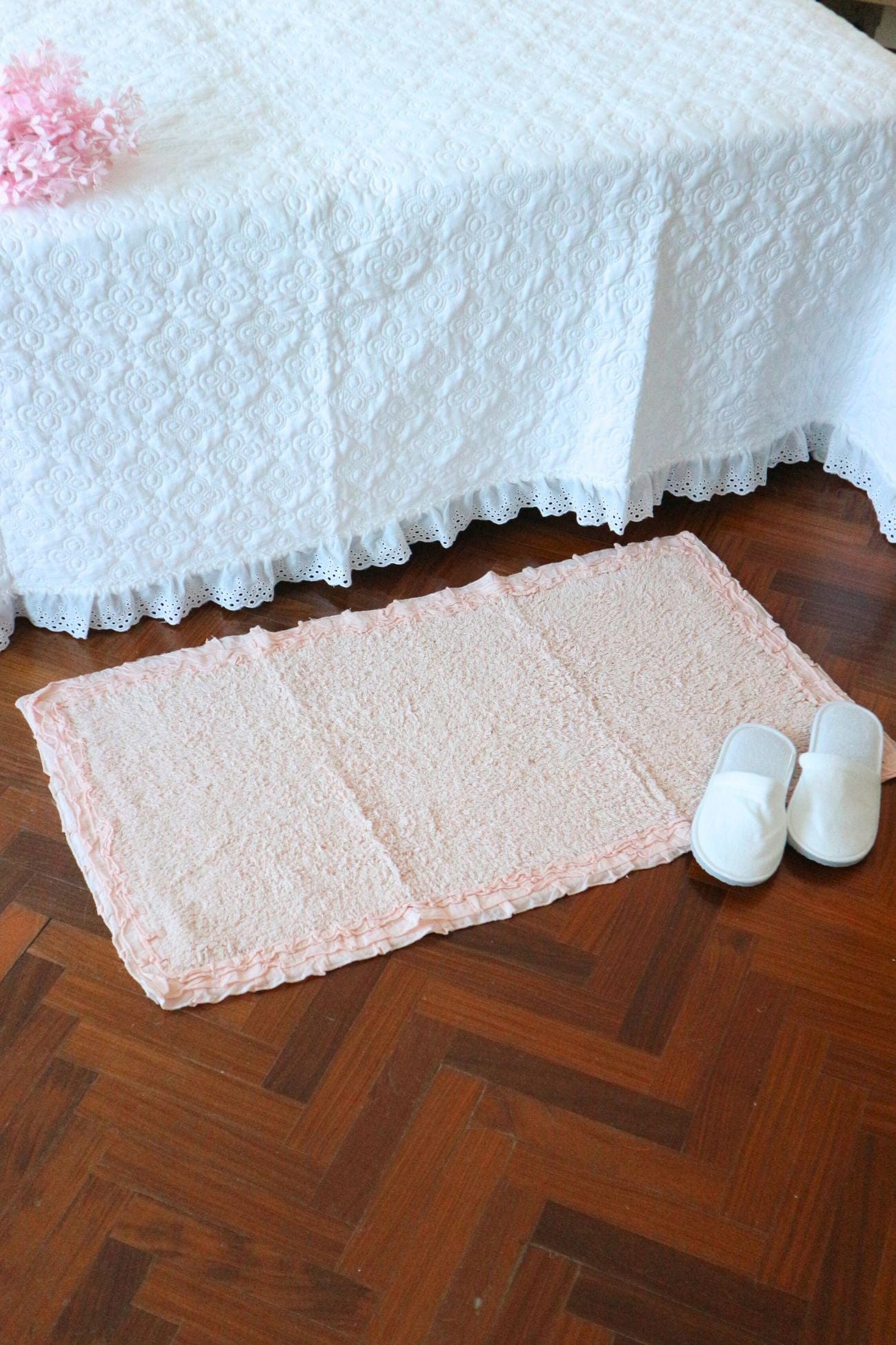 Blanc MariClo' Rouches Rouches - Rouches - Tappetino con rouches rettangolare in cotone rosa 50x90 | Blanc MariClo'