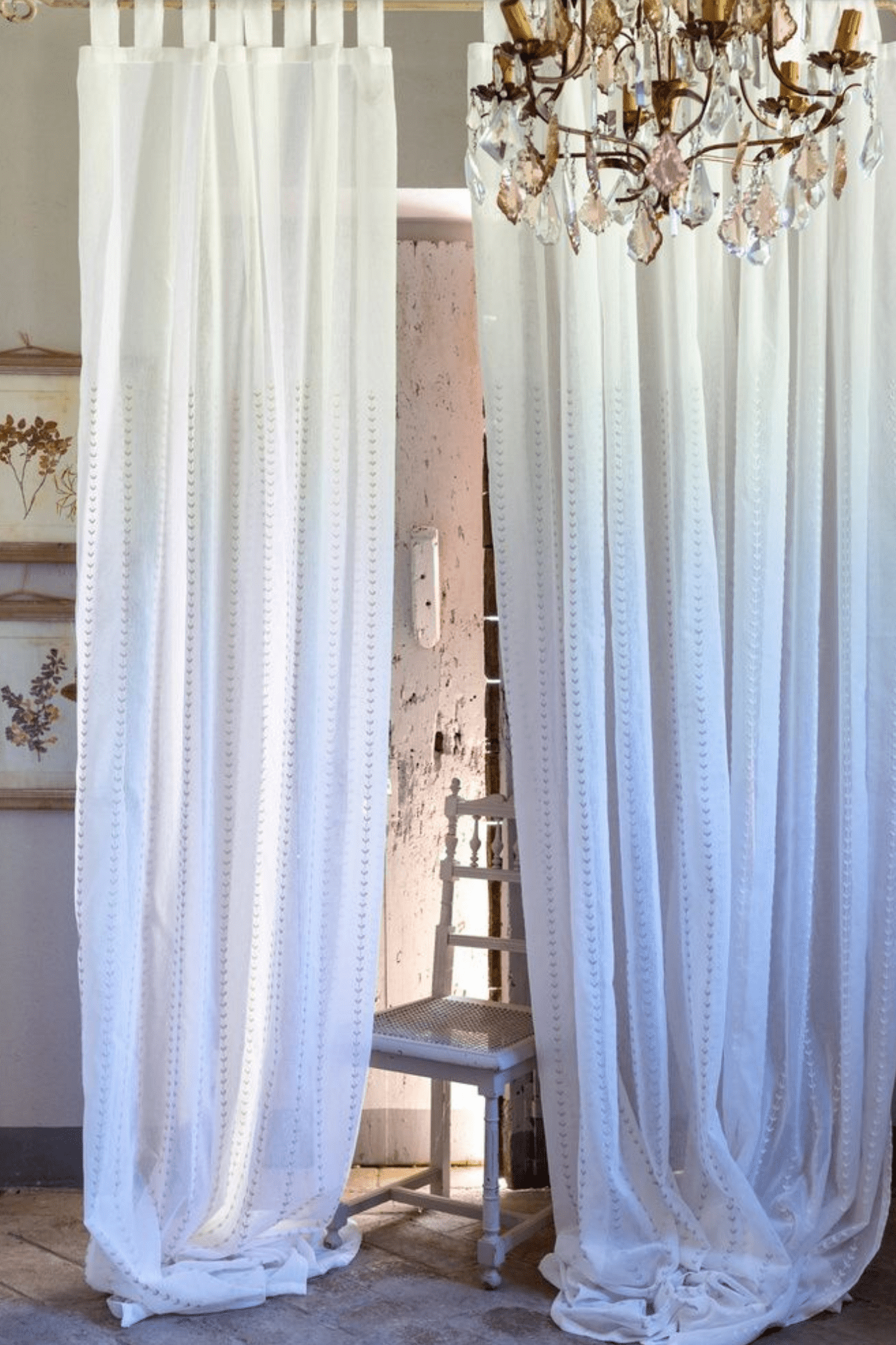 Blanc MariClo' Spring Time Spring Time - Tenda bianca in poliestere con foglioline ricamate 150x290