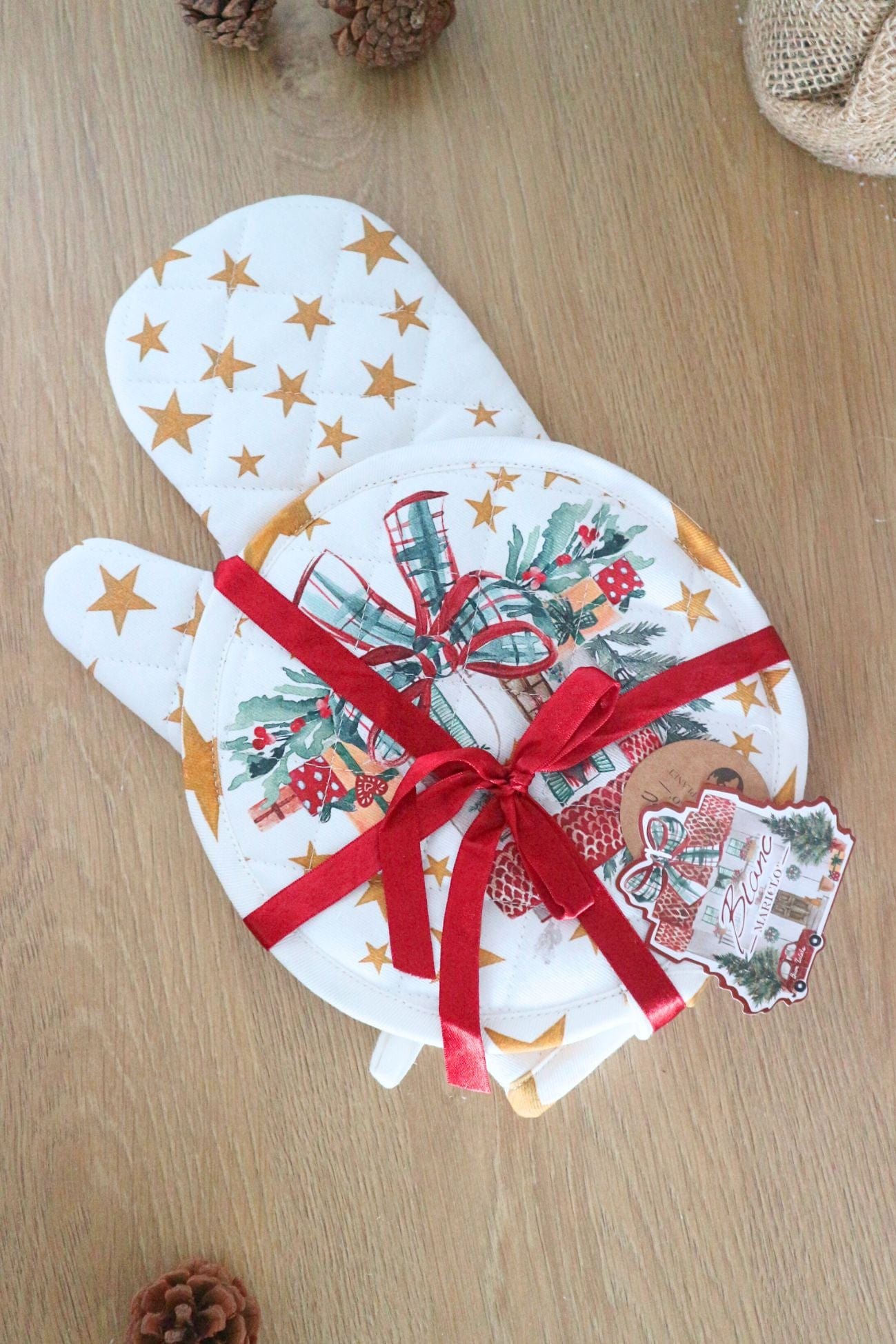 Blanc MariClo' Un Natale Italiano Un Natale Italiano - Set guanto da cucina e presina natalizia | Blanc MariClo'