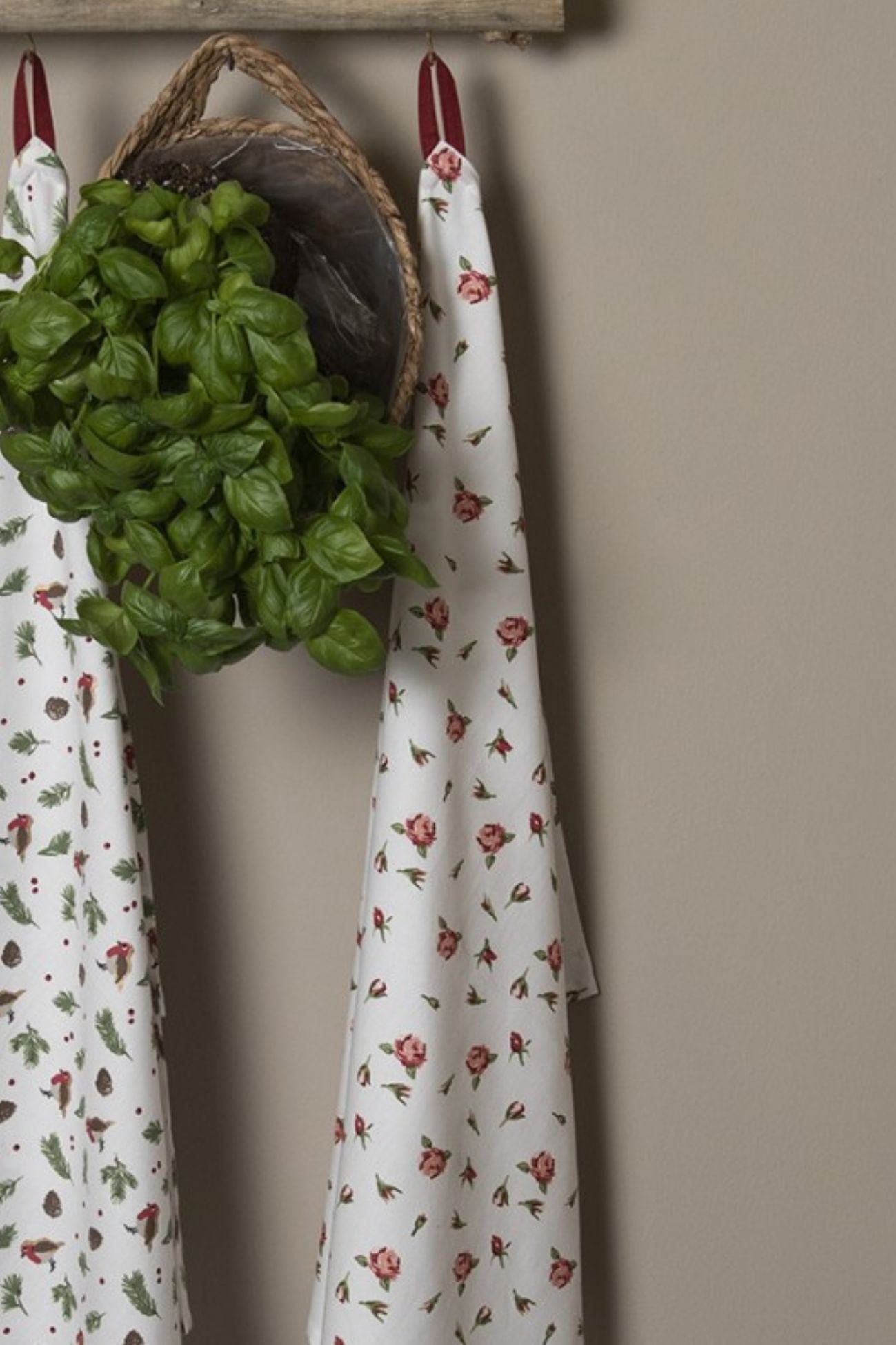 Clayre & Eef Romantic Roses Romantic Roses - Strofinaccio in cotone con motivo a quadri rosso e bianco| Clayre & Eef