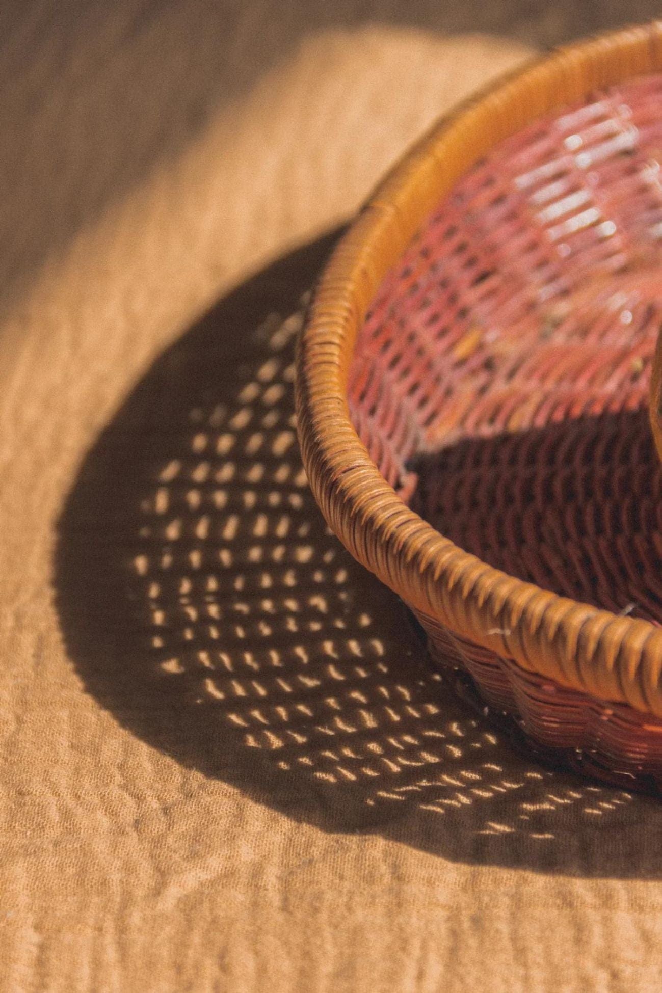 Éloge Sary Cestino da tavola ovale in vimini scuro