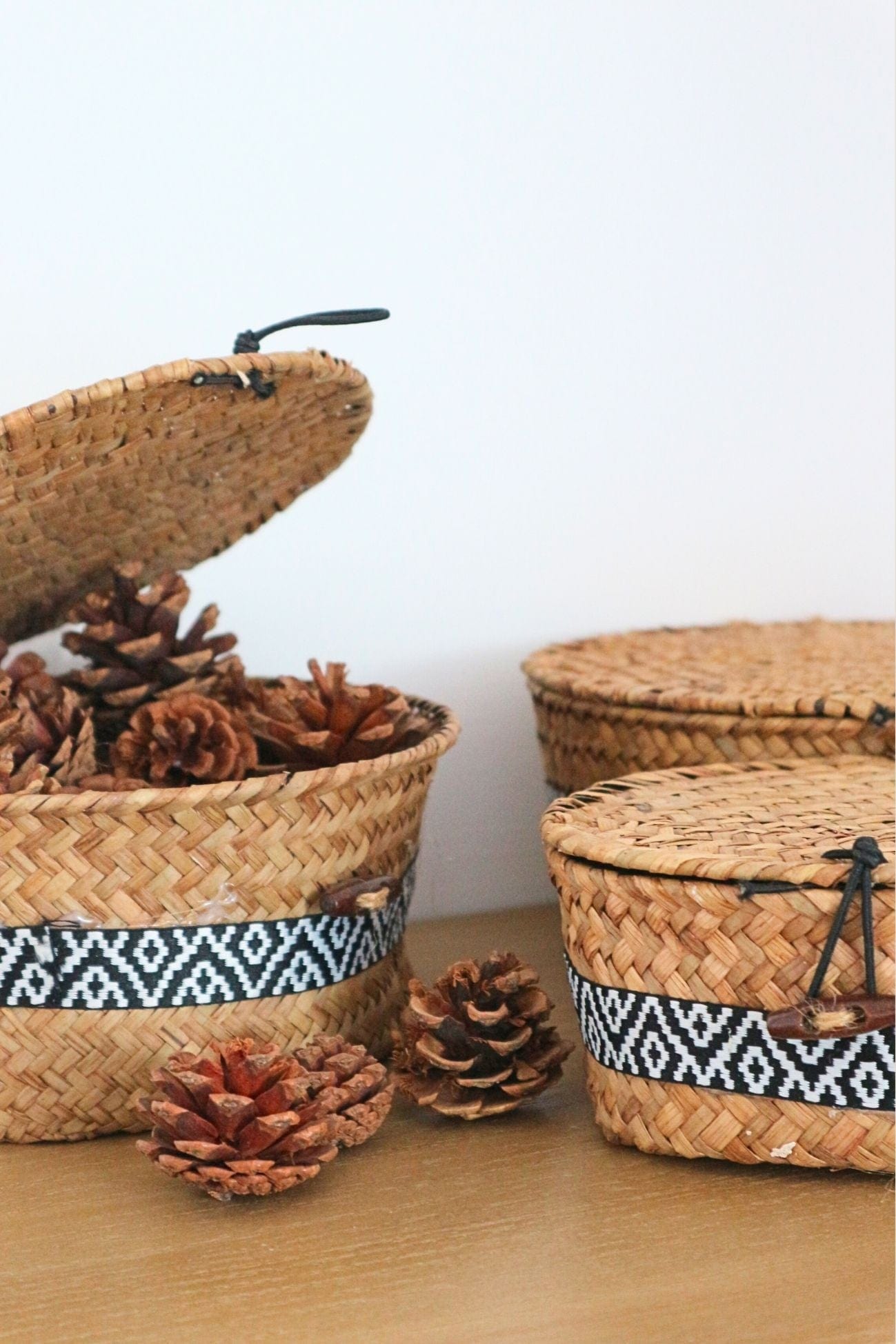 Item International Alma Cestino portaoggetti in fibra poliestere