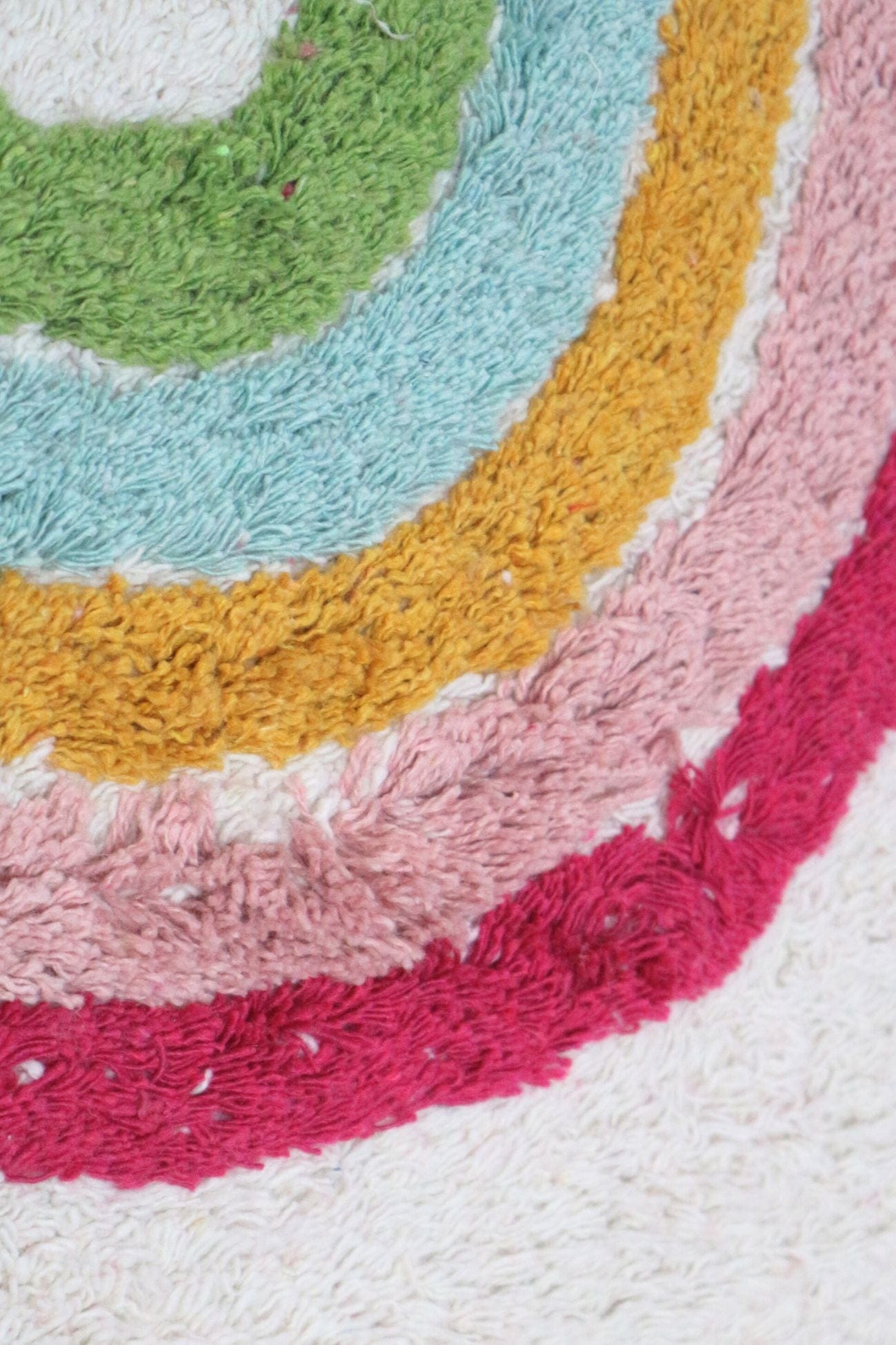 Item International Cal Cal - Tappetino in cotone con arcobaleno 60x40 | Item International