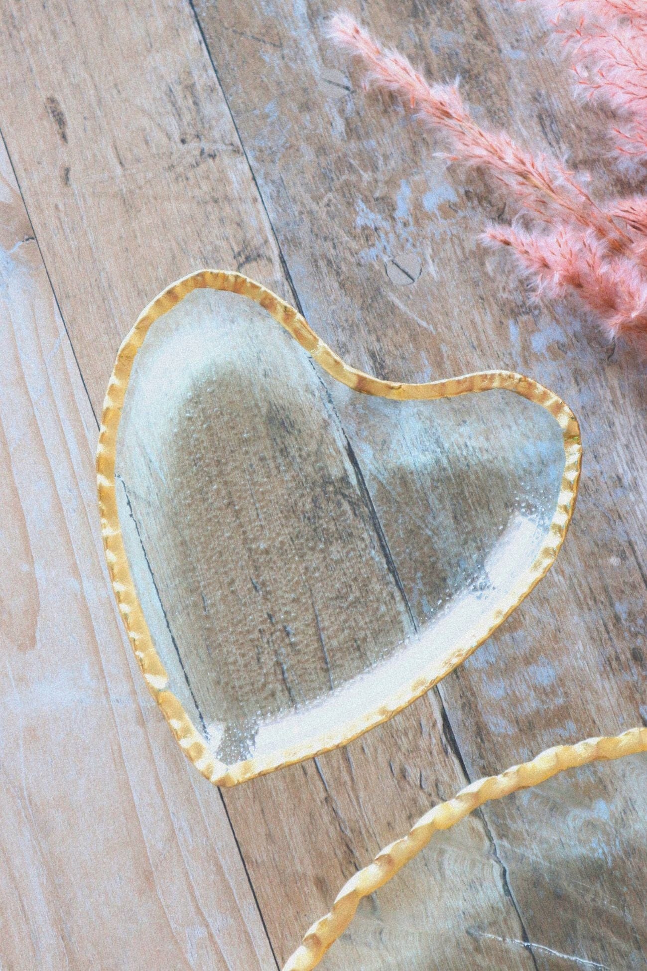 Item International Chelsea Chelsea - Svuotatasche a forma di cuore con finitura dorata | Item International