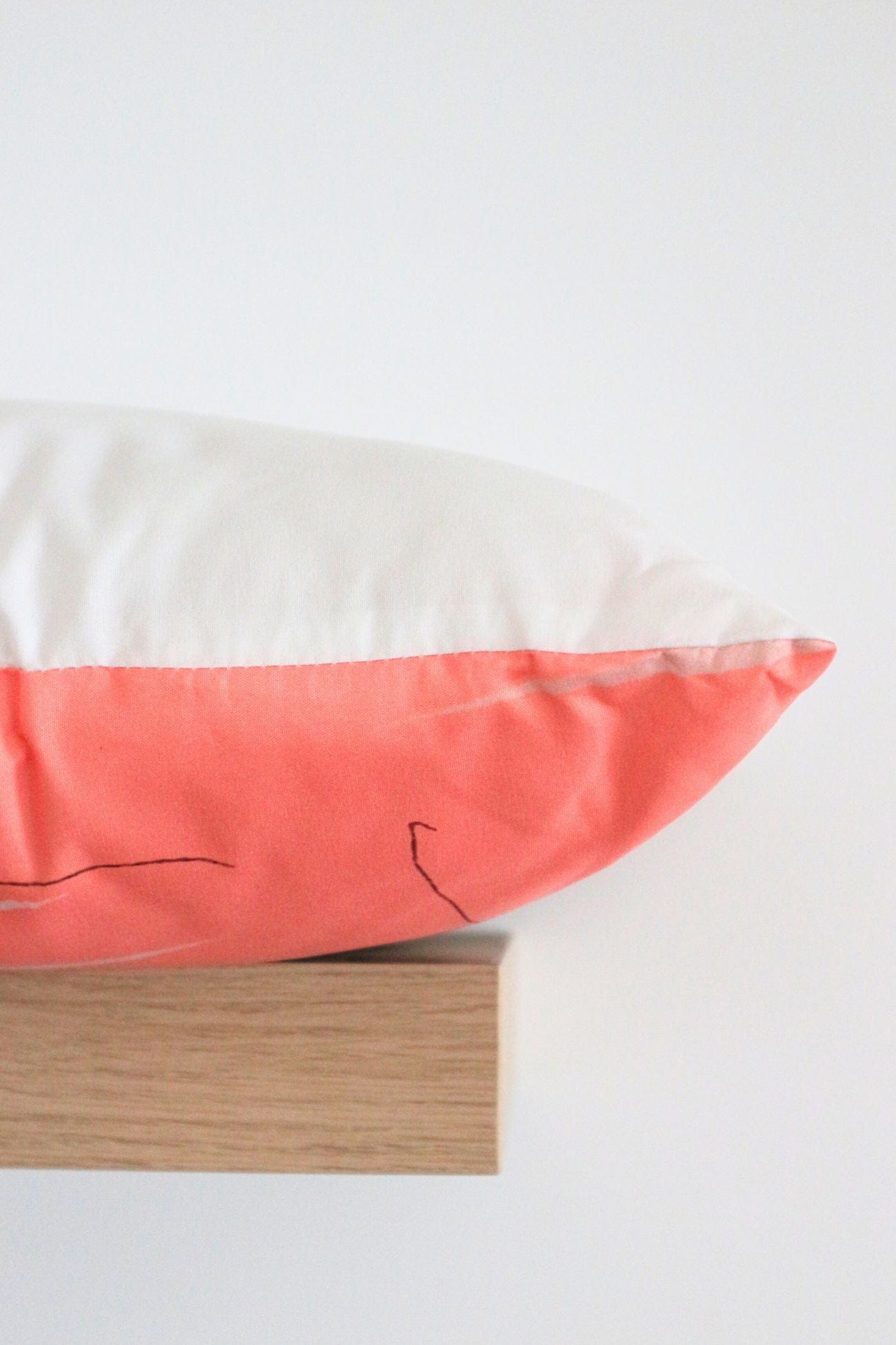 Item International Eva Cuscino arredo astratto con imbottitura