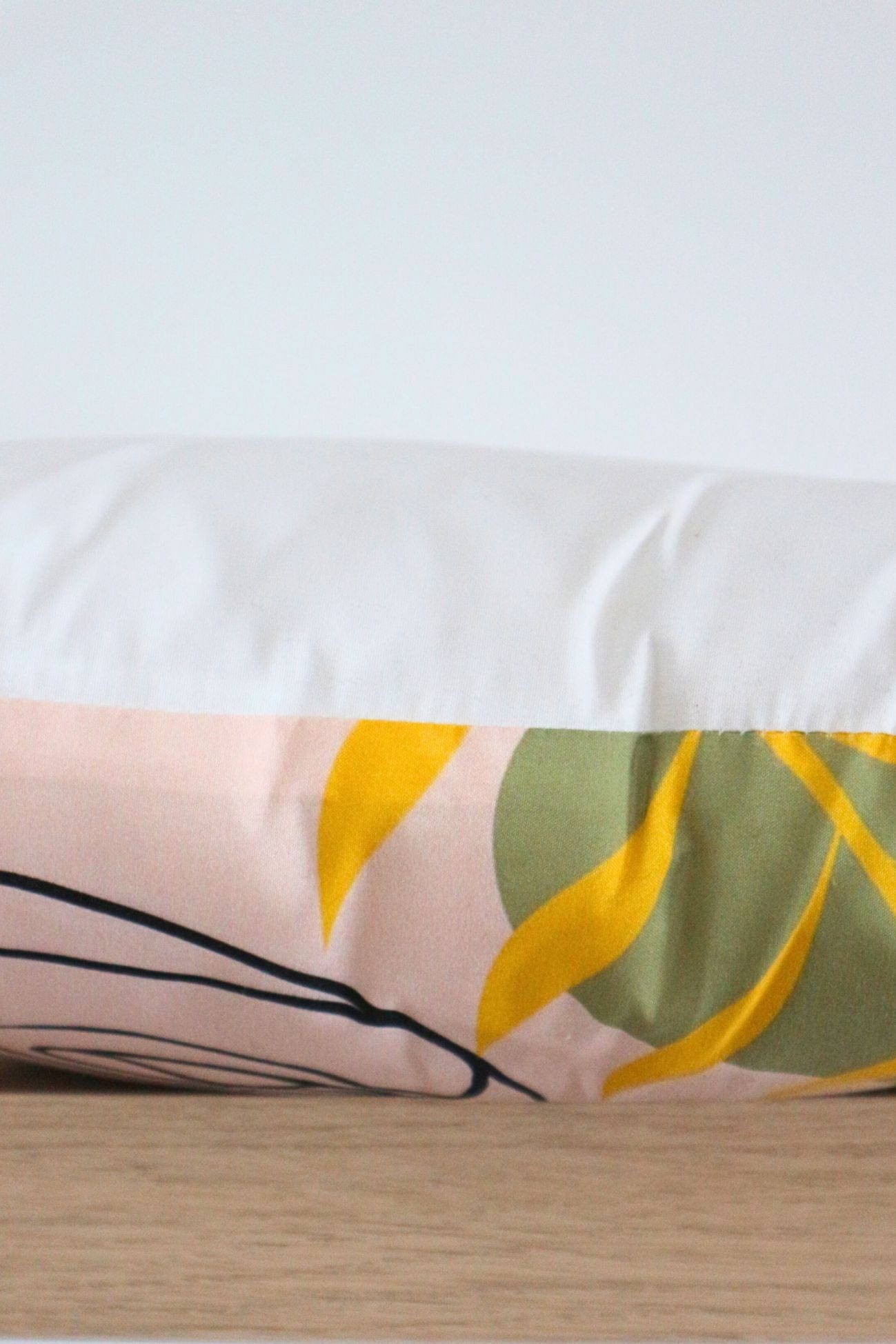 Item International Eva Cuscino arredo astratto con imbottitura