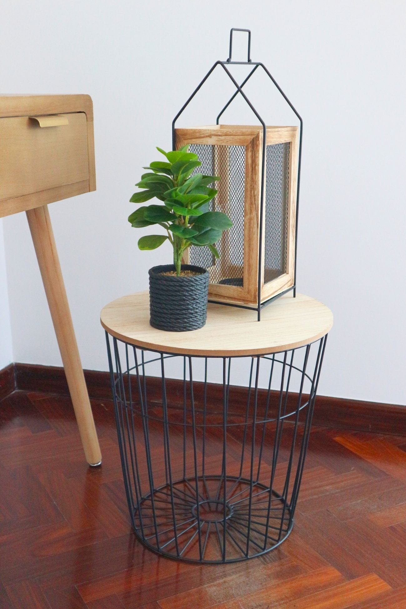 Item International Fener Fener - Lanterna in legno e metallo | Item International