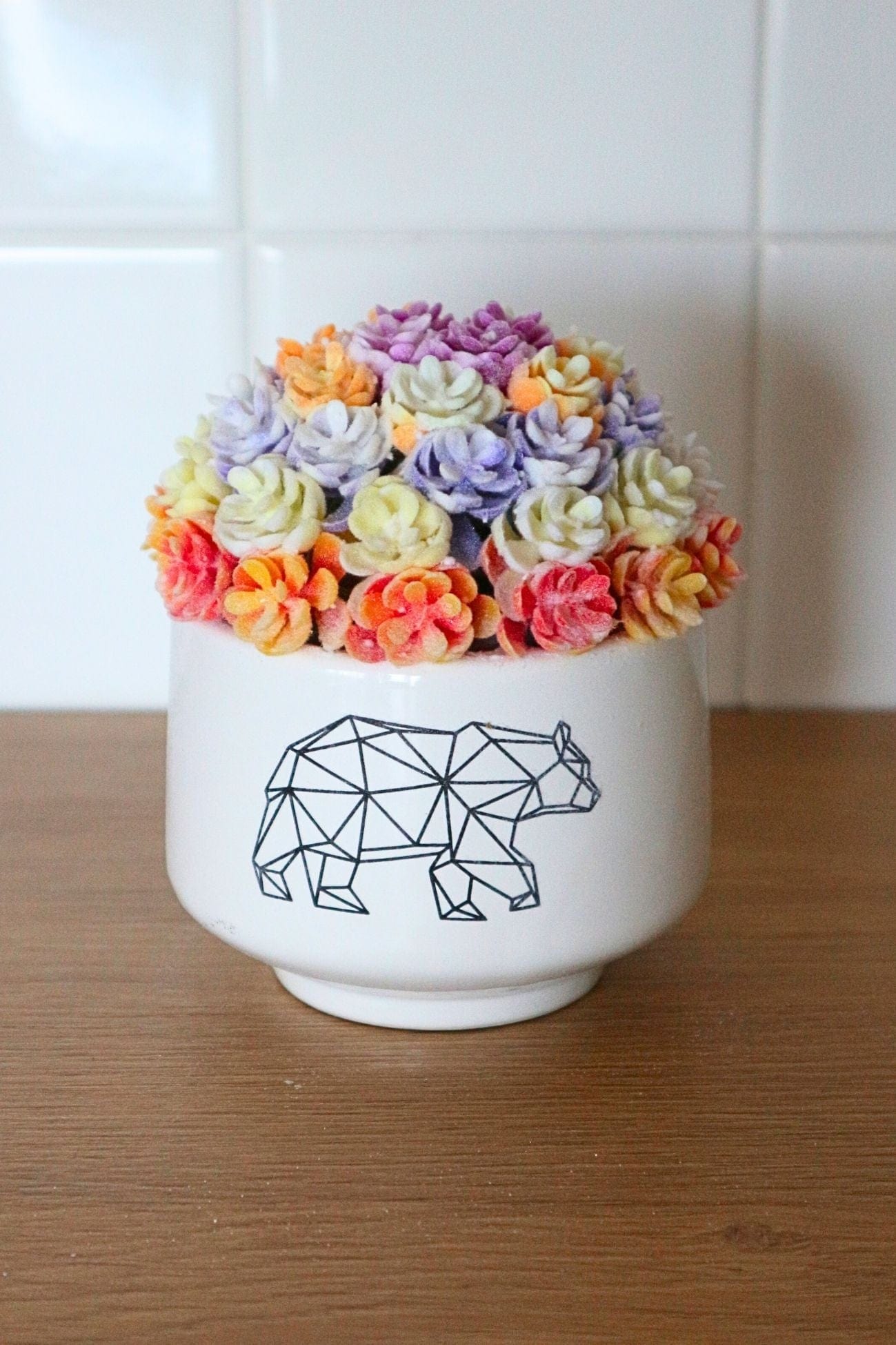 Item International Forma Forma - Piantina in porcellana con forma stilizzata di orso | Item International