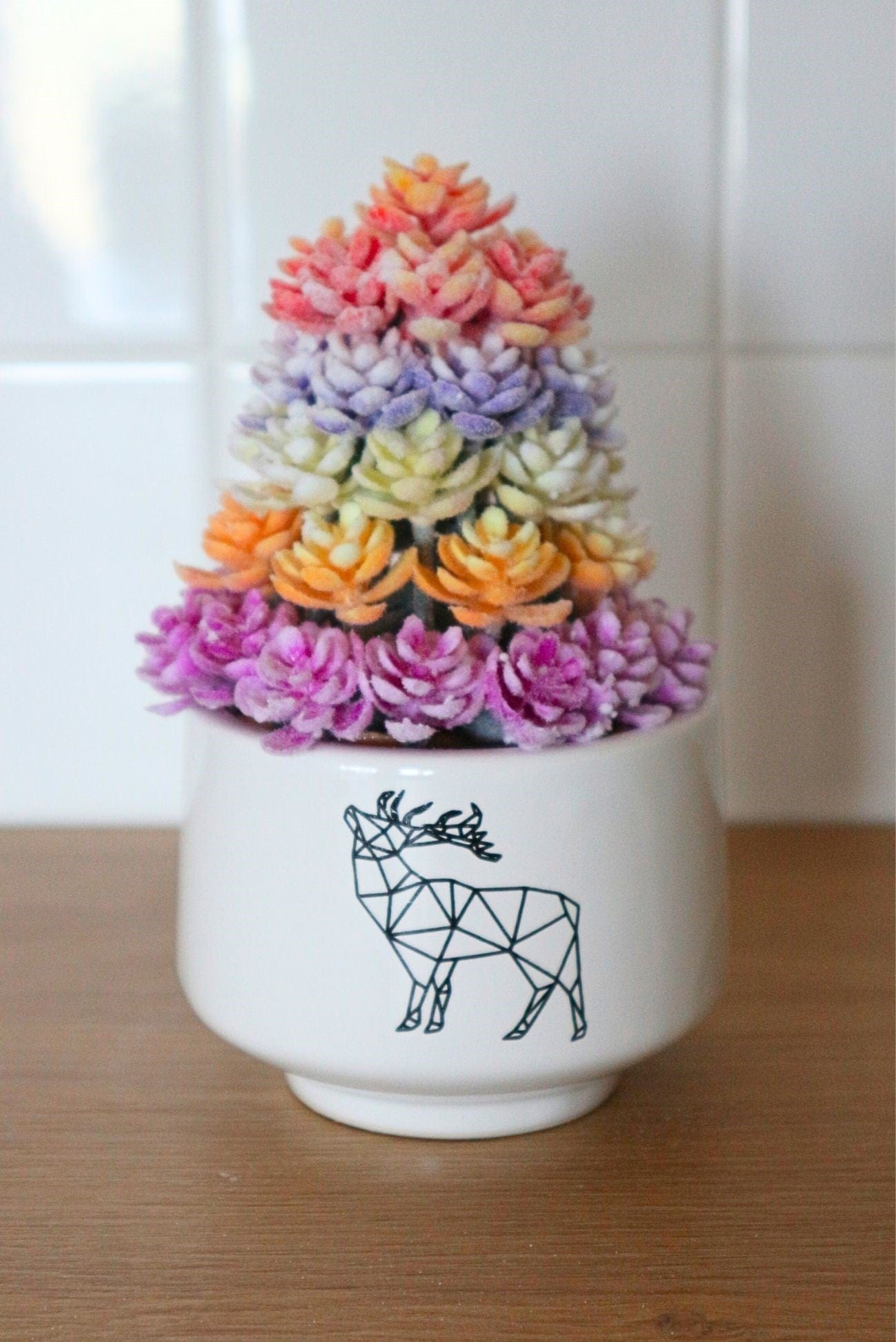 Item International Forma Forma - Piantina in porcellana con forma stilizzata di renna | Item International