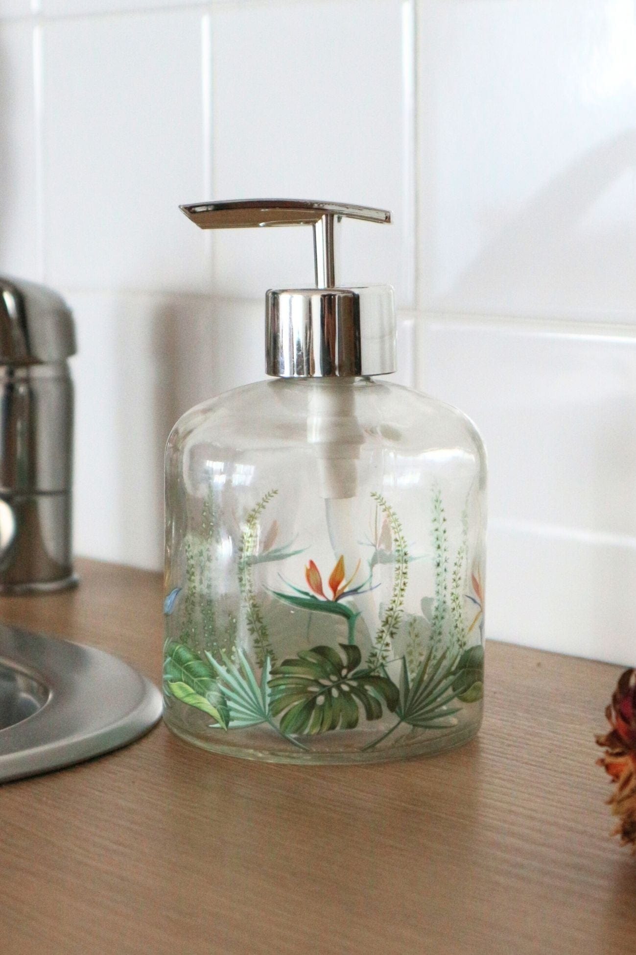 Item International Galia Galia - Dosatore di sapone in vetro con motivo floreale | Item International