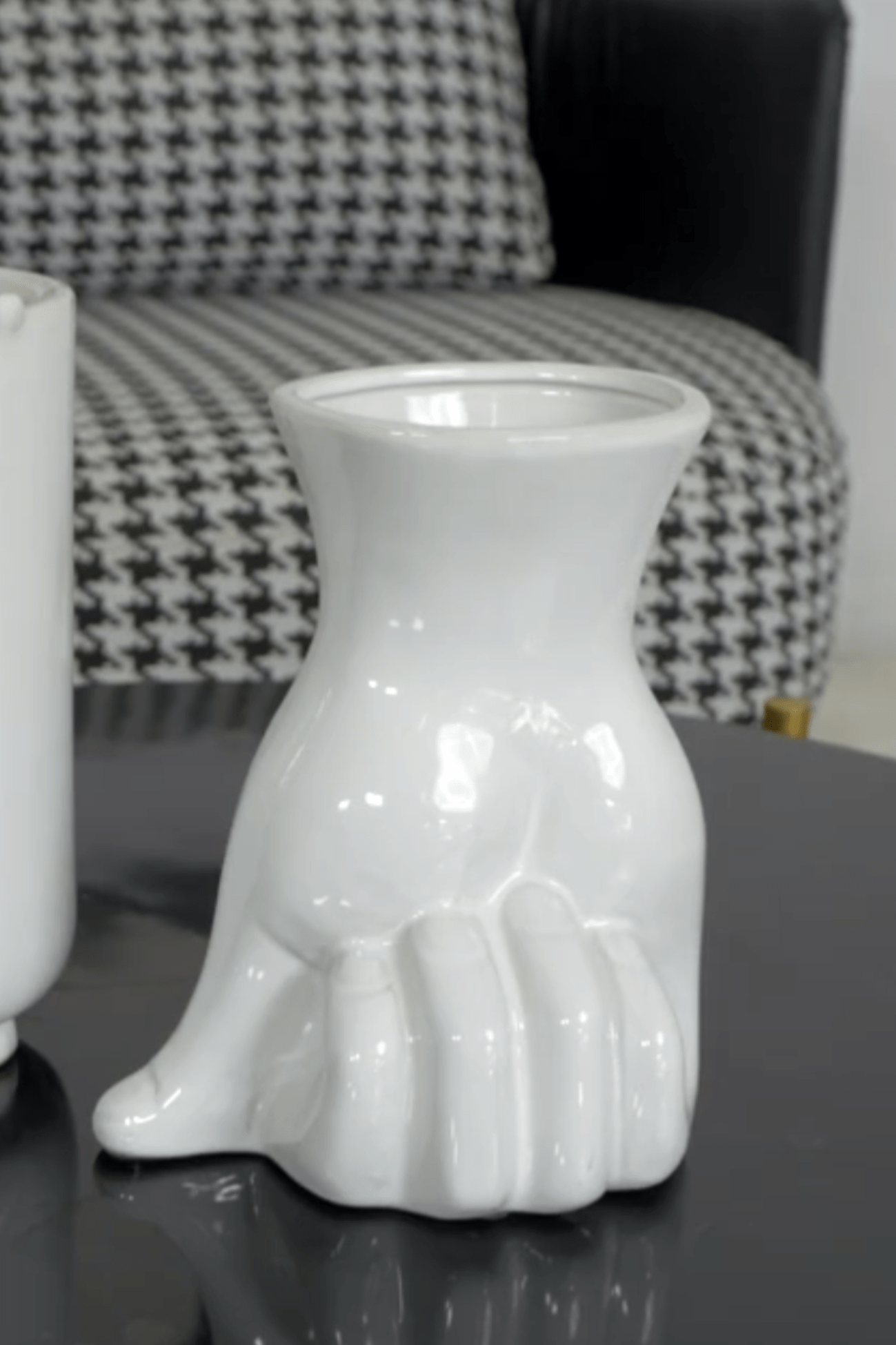 Item International Ira Vaso in ceramica bianca a forma di mano