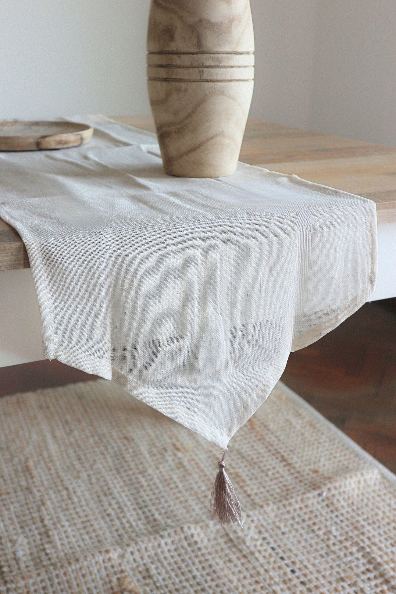 Item International Jory Jory - Runner bianco in poliestere 150x35cm | Item International