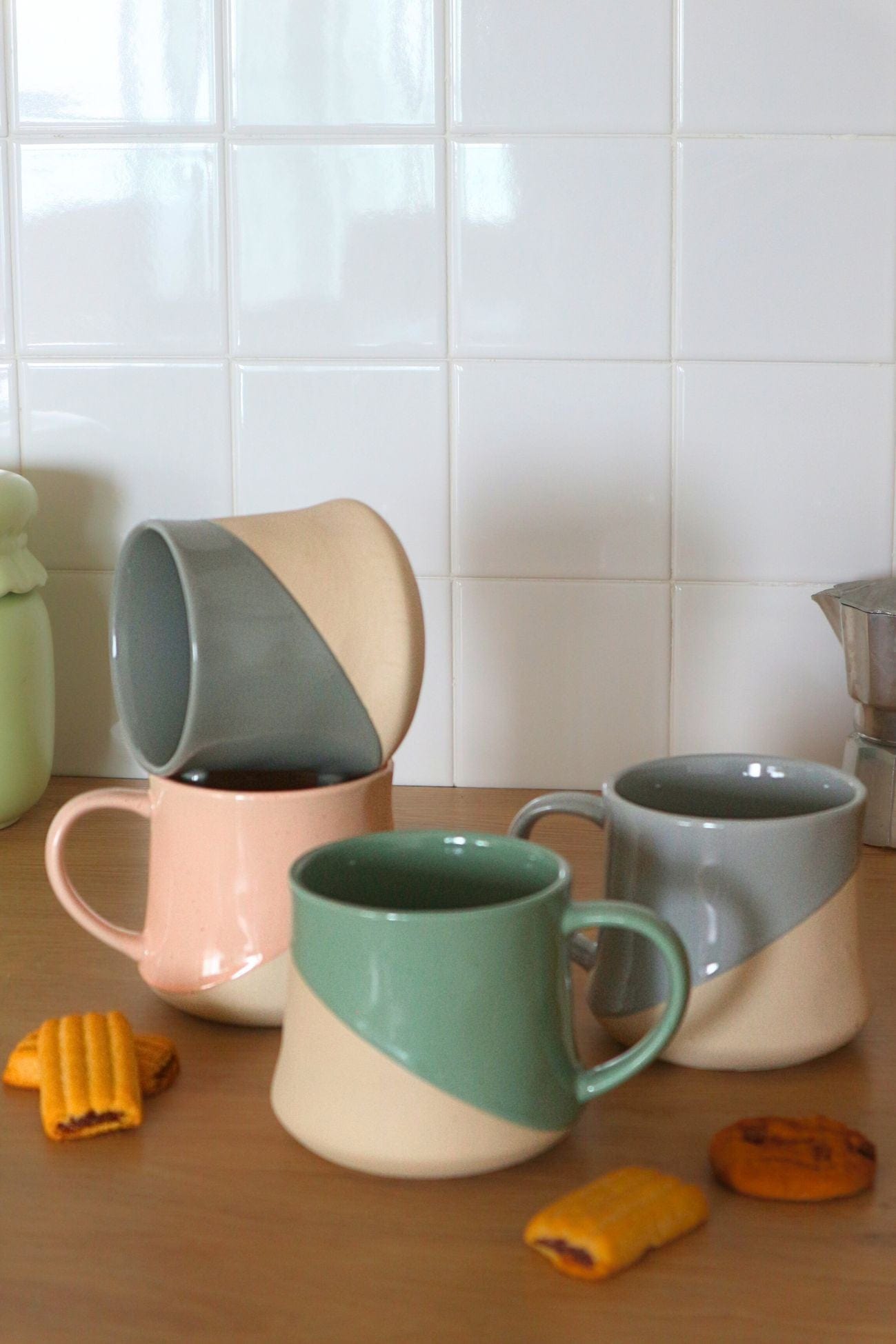 Item International Kamilla Kamilla - Tazza in porcellana con base beige 385 ml | Item International