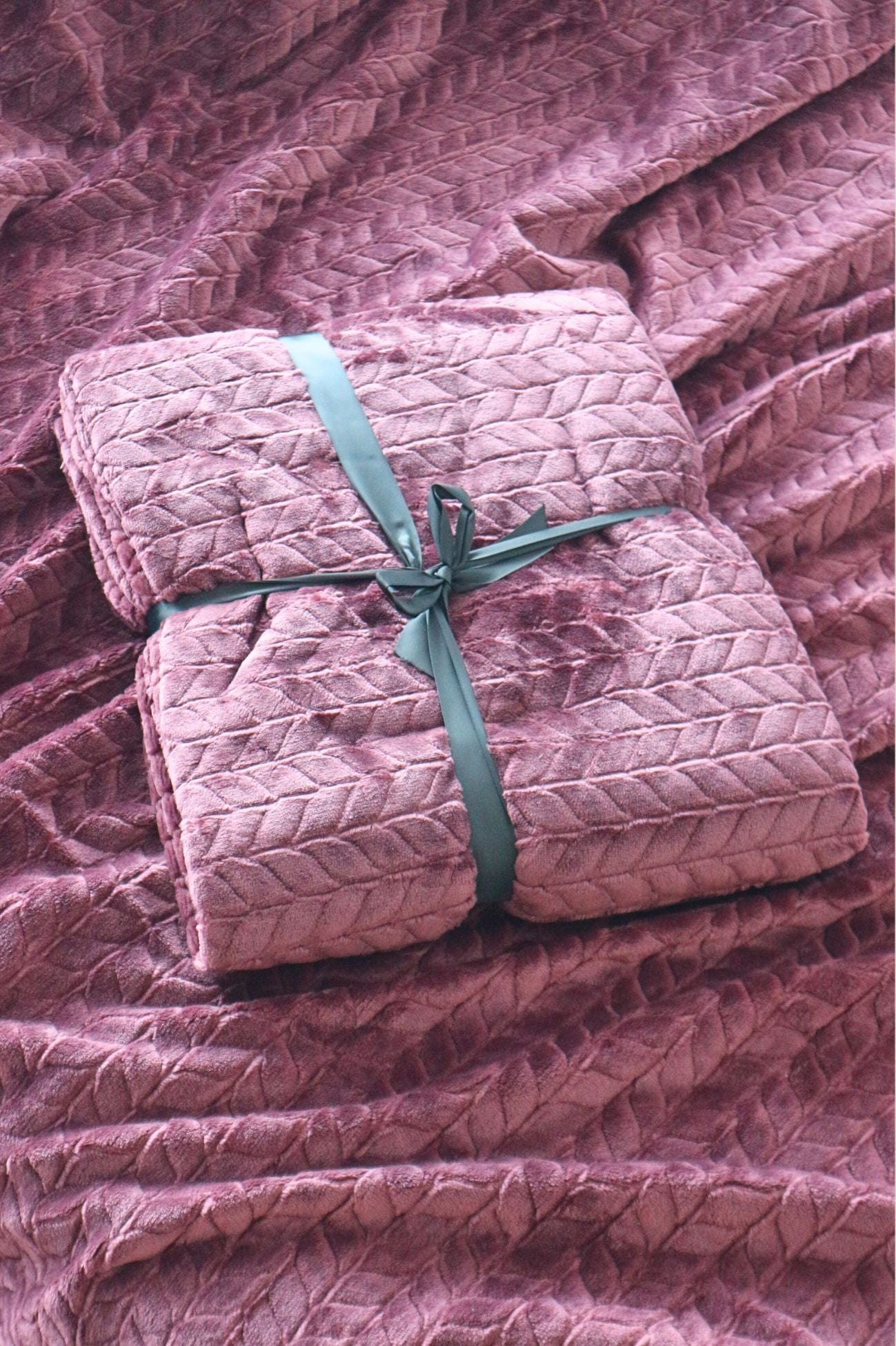 Item International Lydia Lydia - Coperta bordeaux in poliestere 130x170 | Item International