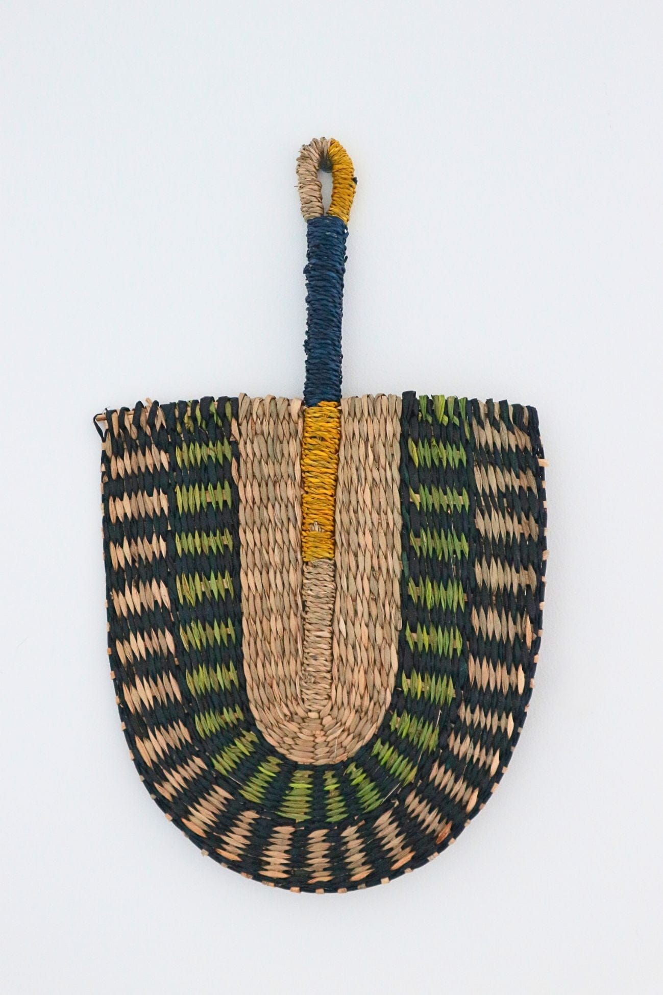 Item International Munira Munira - Ventaglio decorativo da parete Pai Pai | Item International