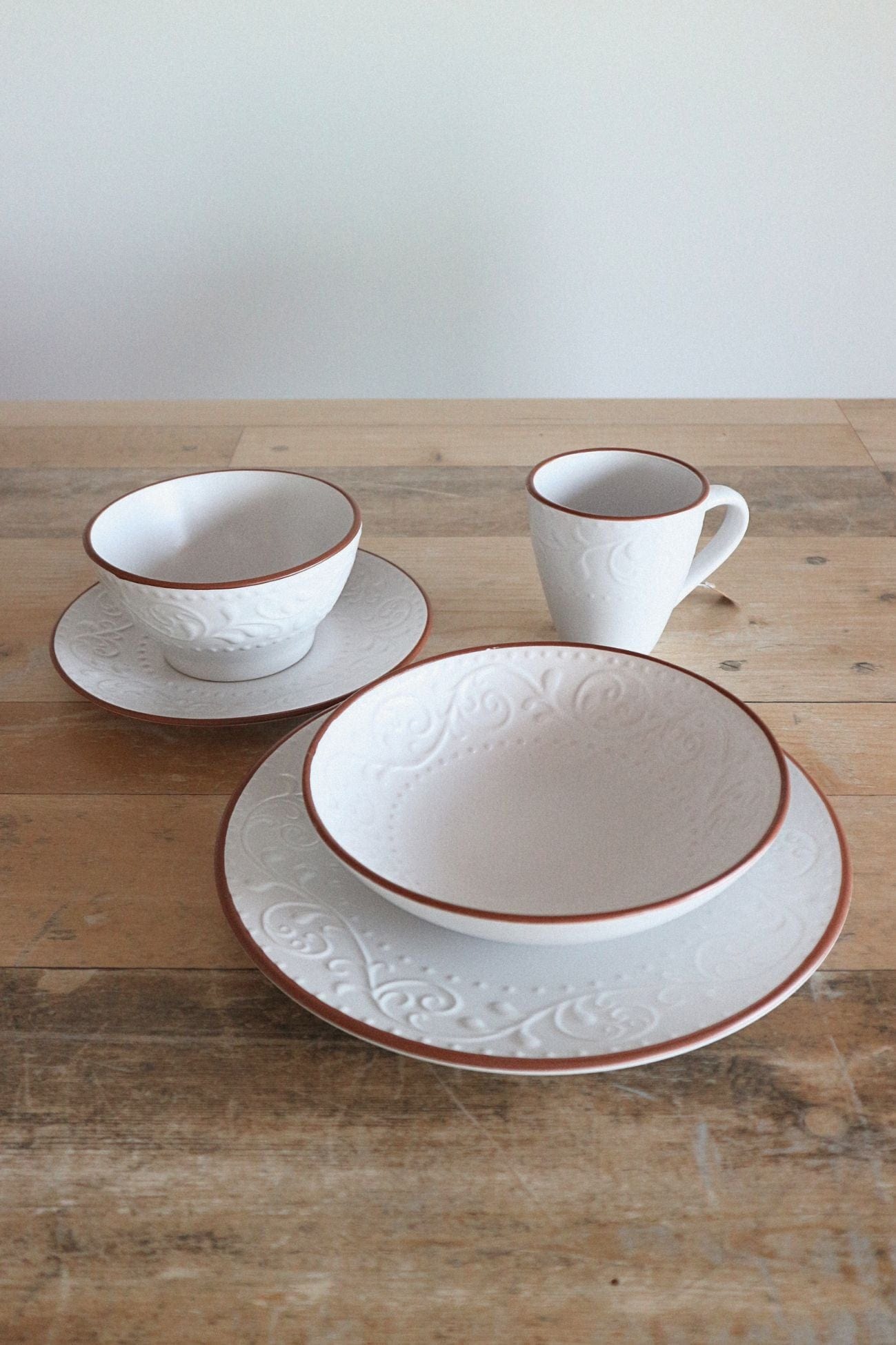 Item International Tiffany Tiffany - Ciotola in porcellana bianca in stile Shabby Chic | Item International