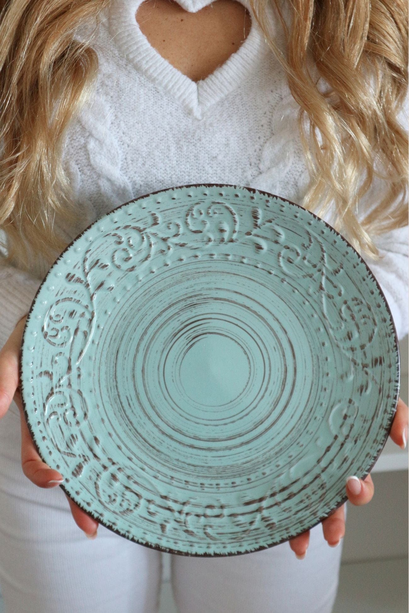 Item International Tiffany Tiffany - Piatto in porcellana azzurra in stile Shabby Chic | Item International Piano