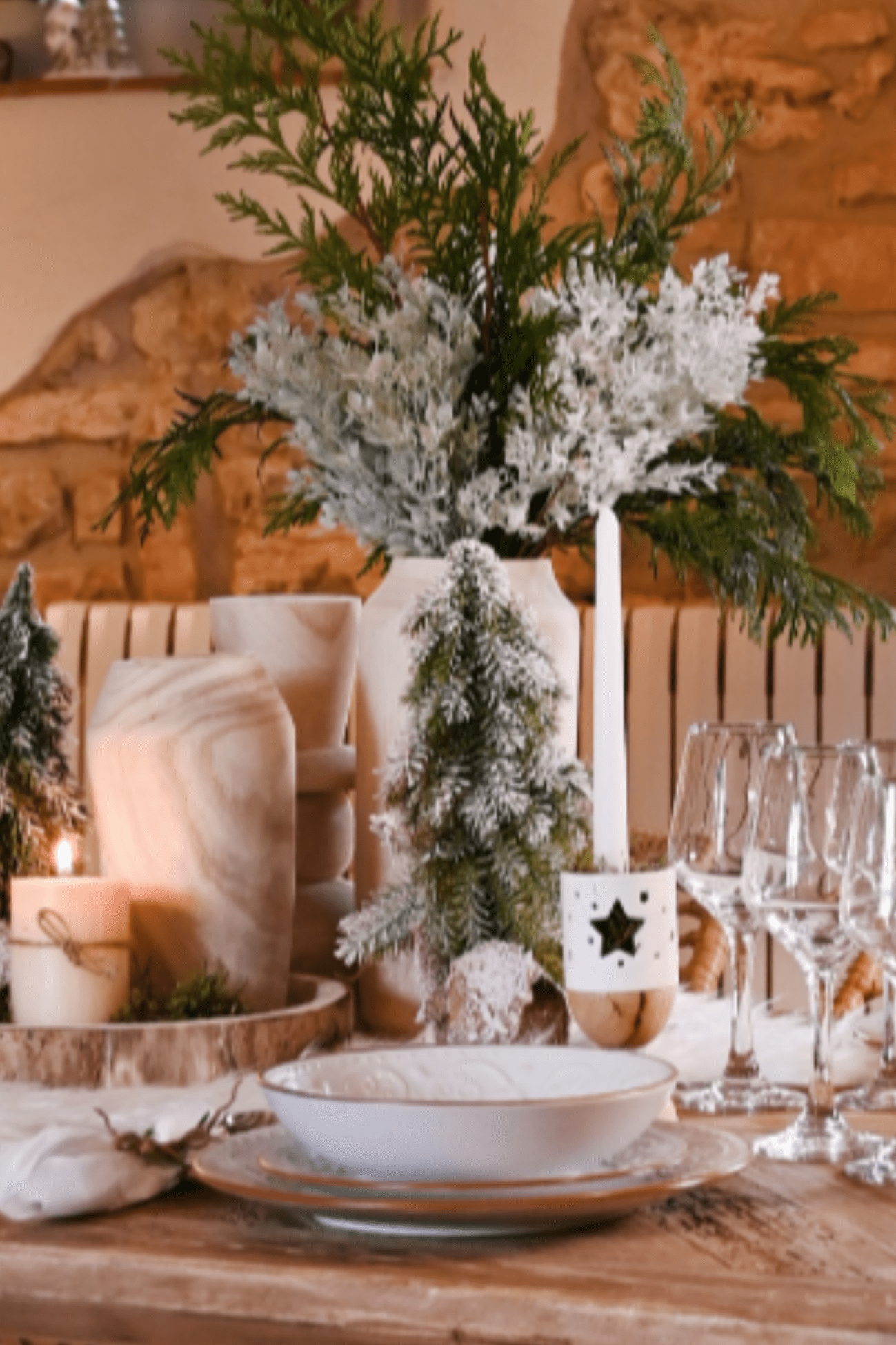 Item International Tiffany Piatto piano in porcellana bianca in stile Shabby Chic