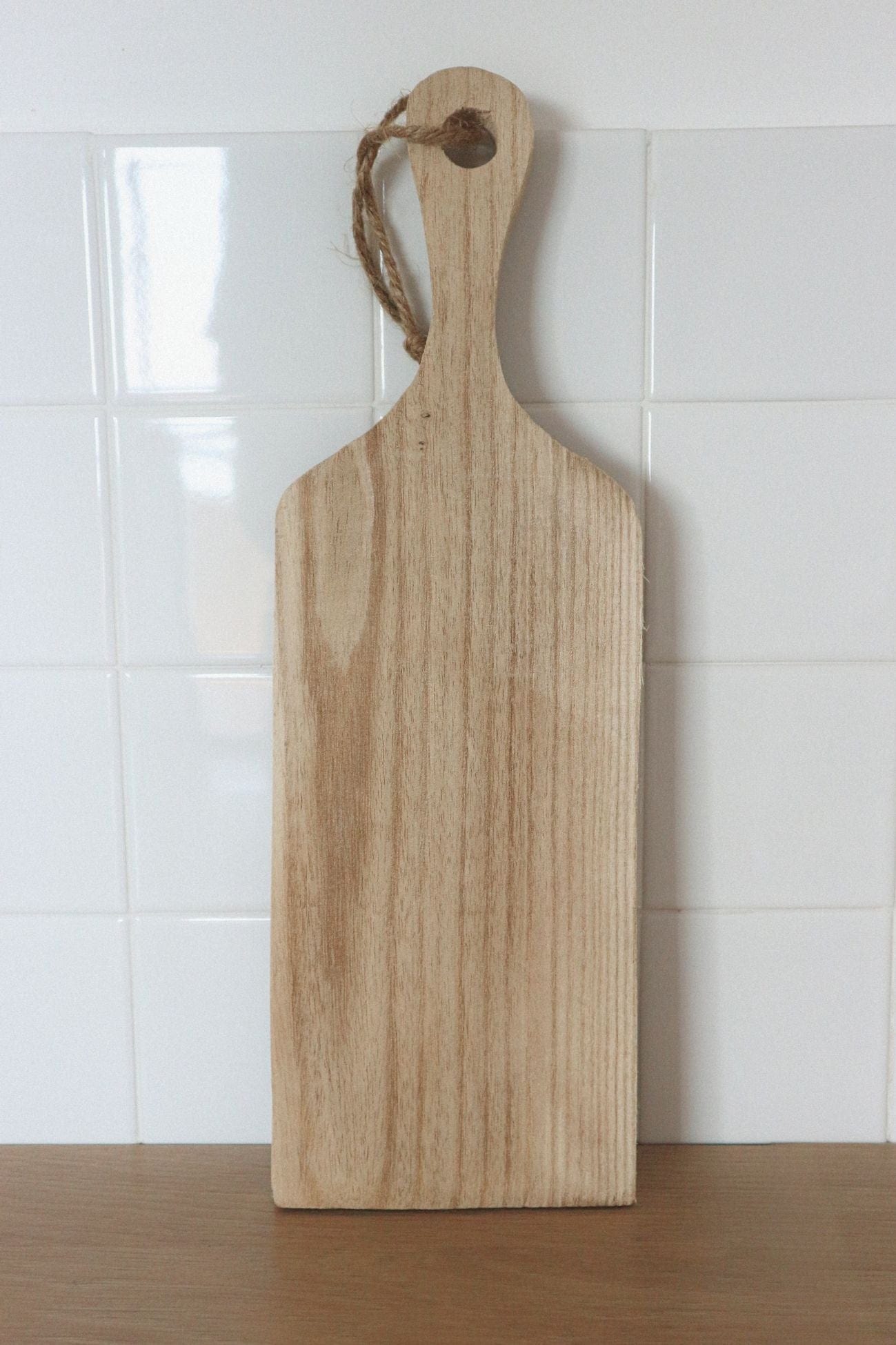 Item International Zoltan Zoltan - Tagliere in legno di paulownia con manico | Item International