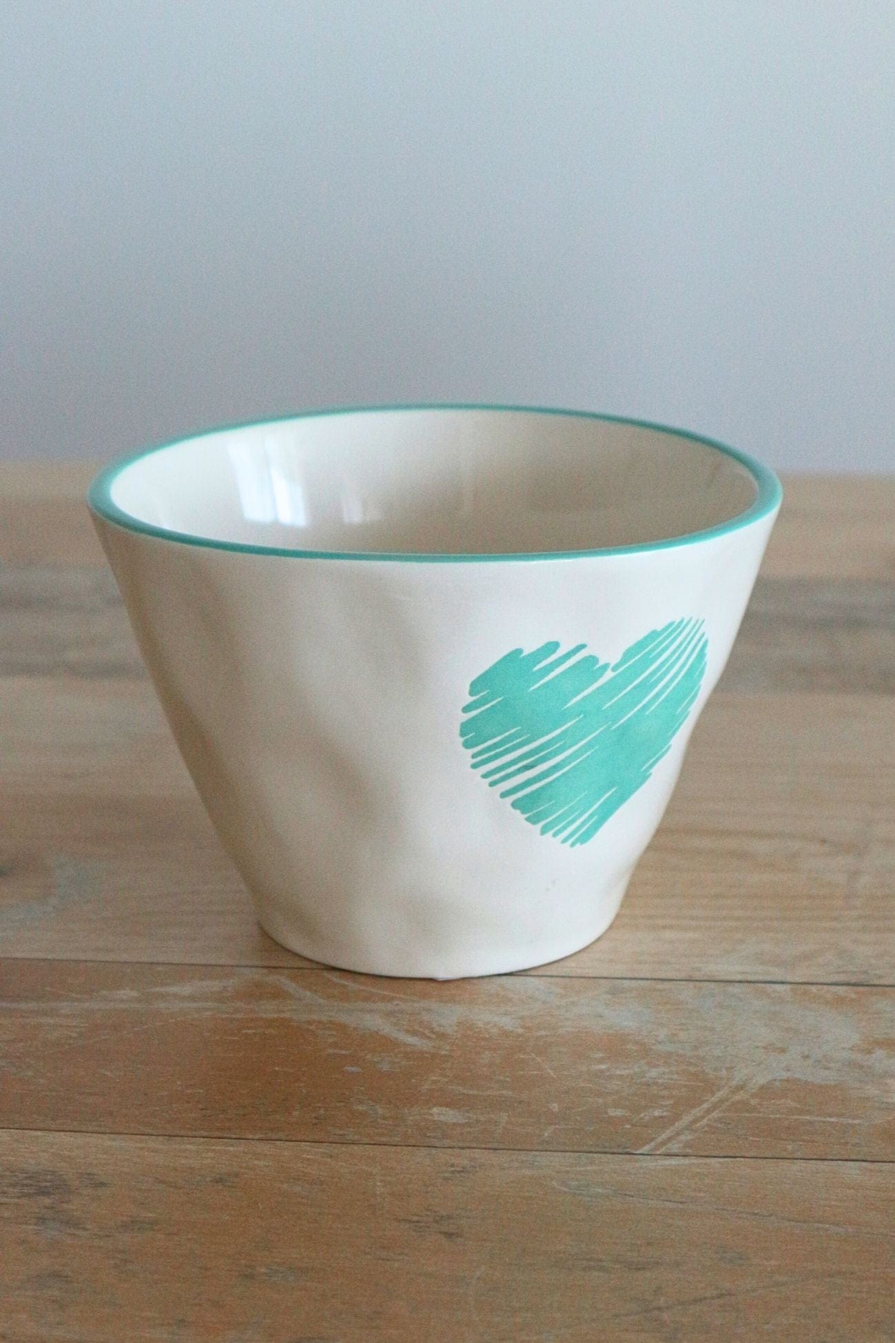 Jolipa Cissy Cissy - Ciotola in ceramica bianca con cuoricino azzurro | Jolipa