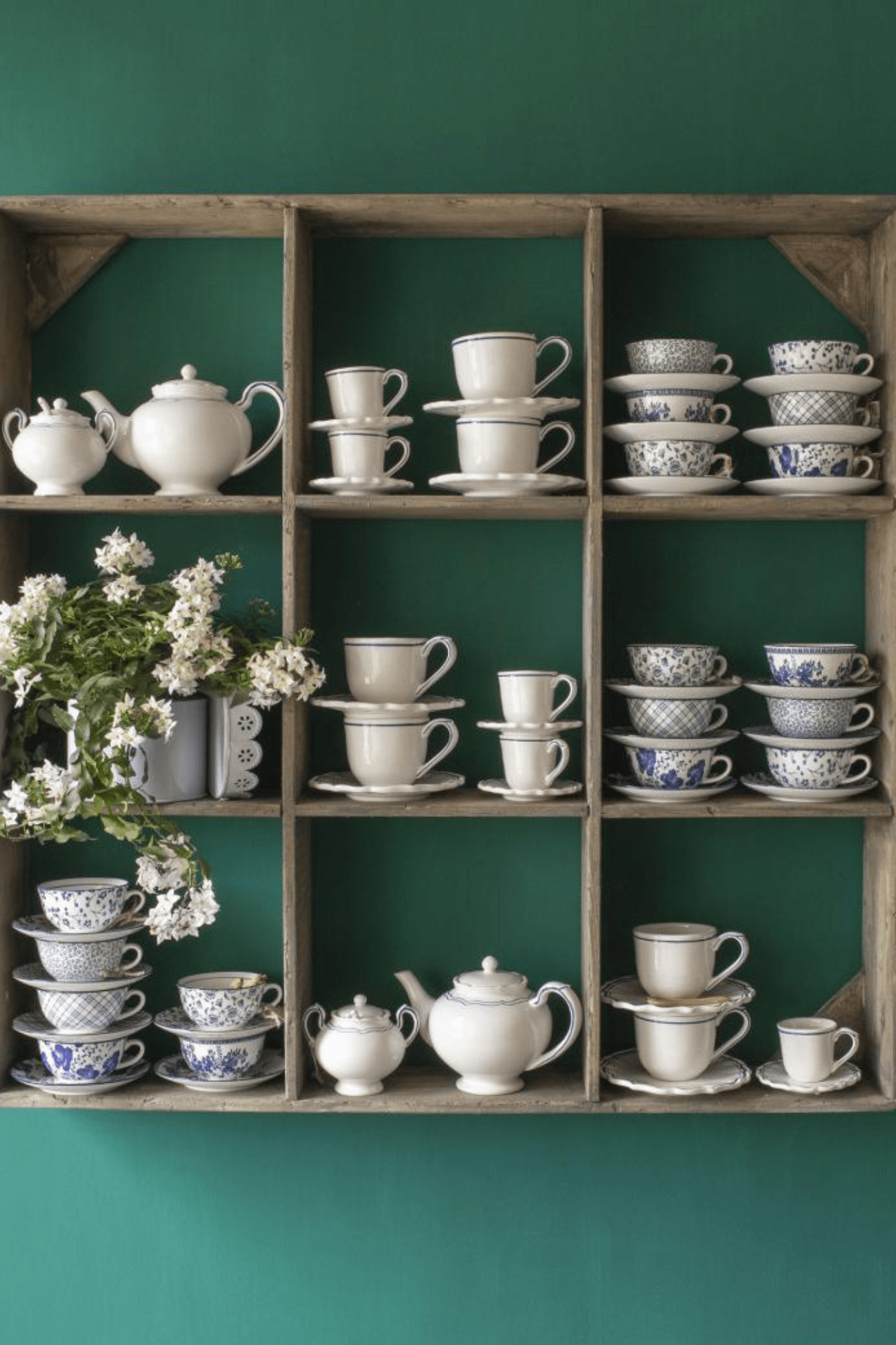 Luxe Lodge Blue Spring Tazza e piattino in ceramica con fiori blu