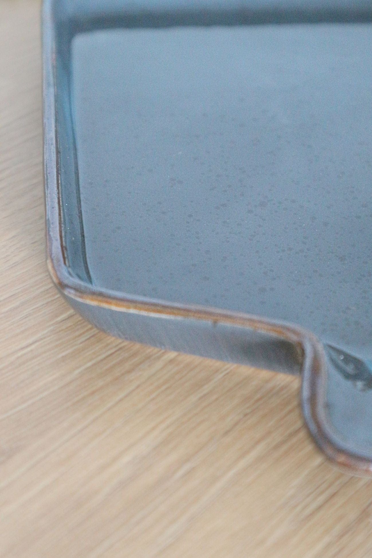 Novità Home Rience Rience - Vassoio in ceramica antracite con finitura marrone | Novità Home