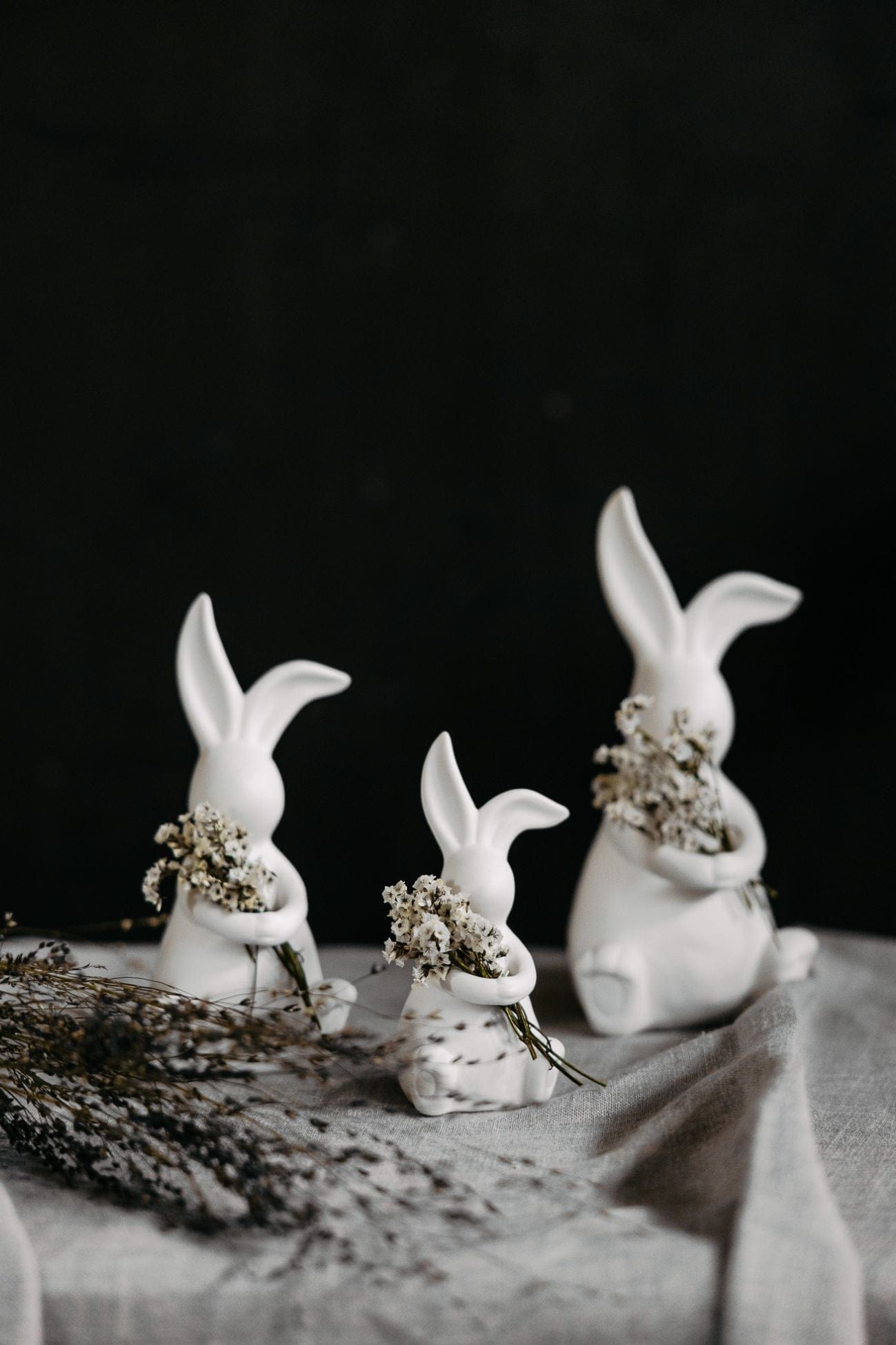 Storefactory Scandinavia Elias Elias - Coniglietto decorativo pasquale in ceramica bianca | Storefactory Scandinavia Grande