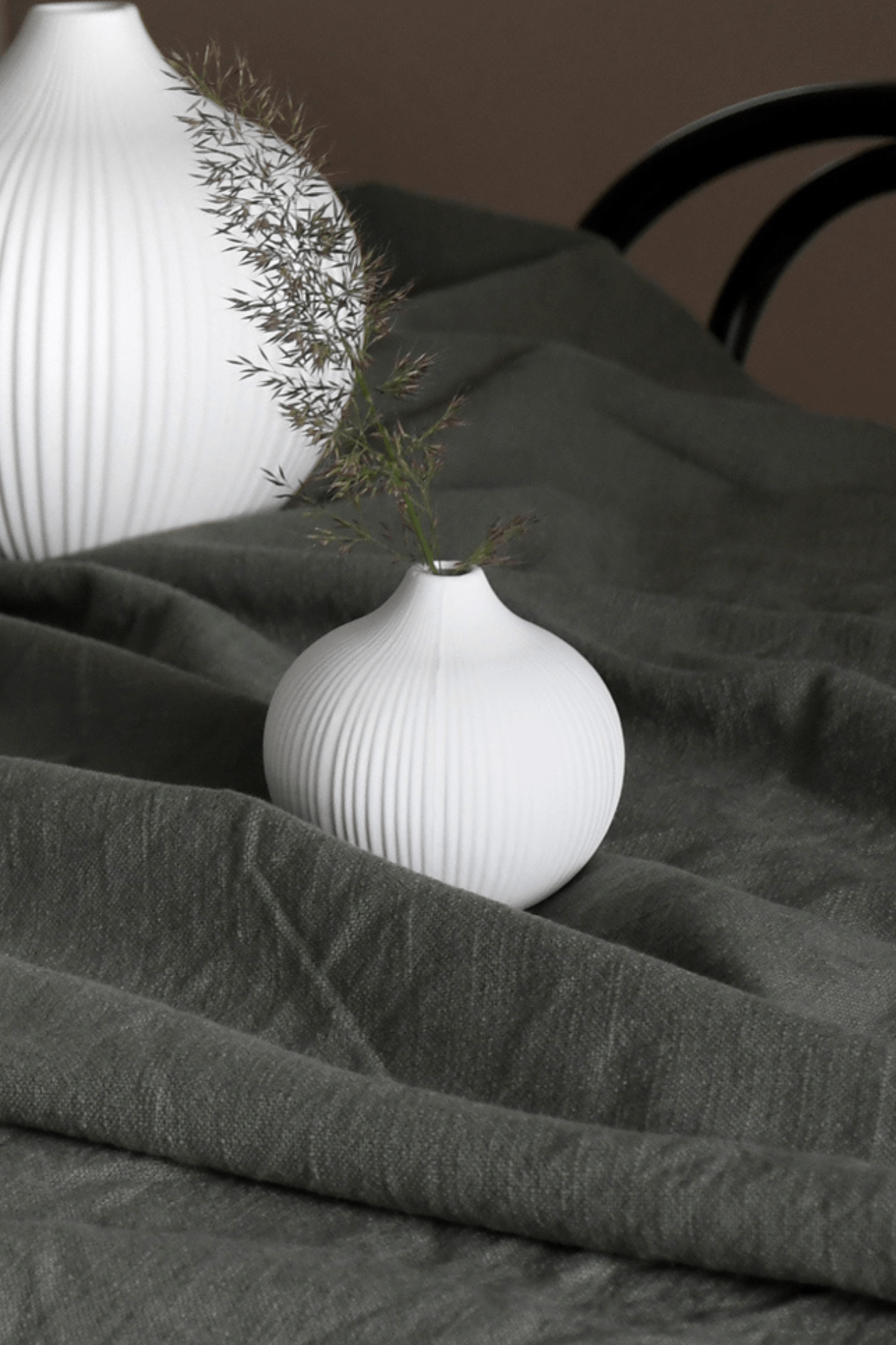 Storefactory Scandinavia Nordic Vaso di design in ceramica opaca bianca in stile scandinavo