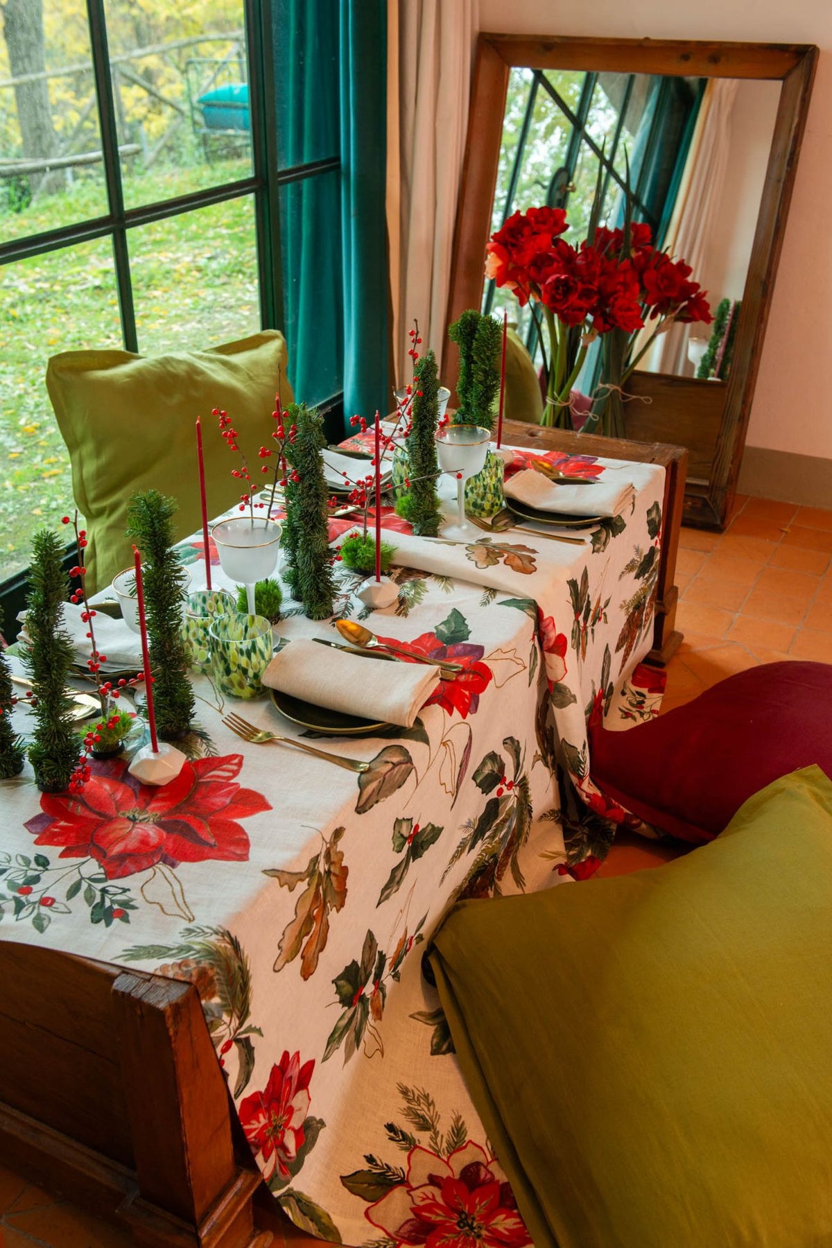 Etoile Tablecloth