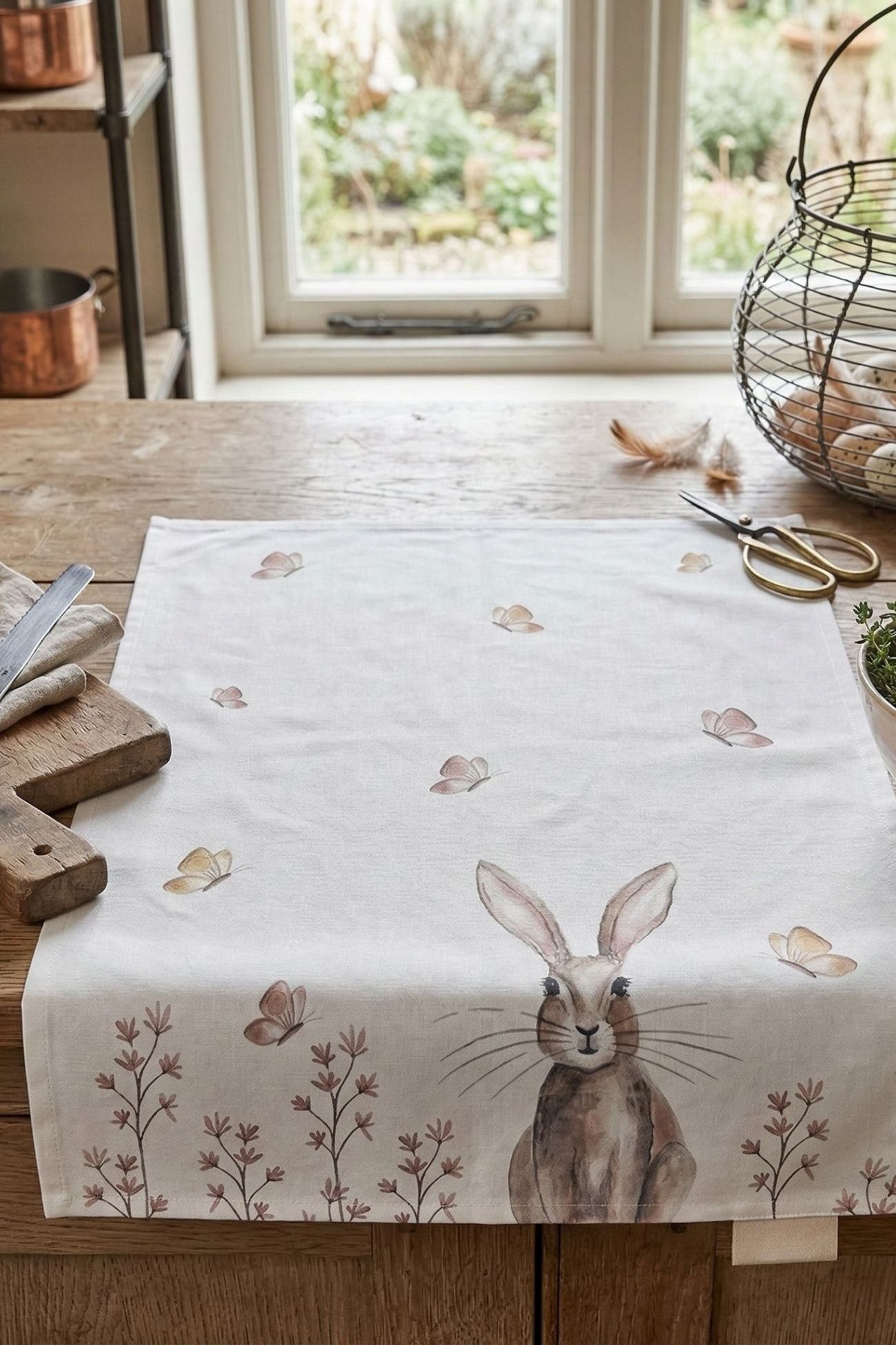 Rustic Easter Bunny Canovaccio