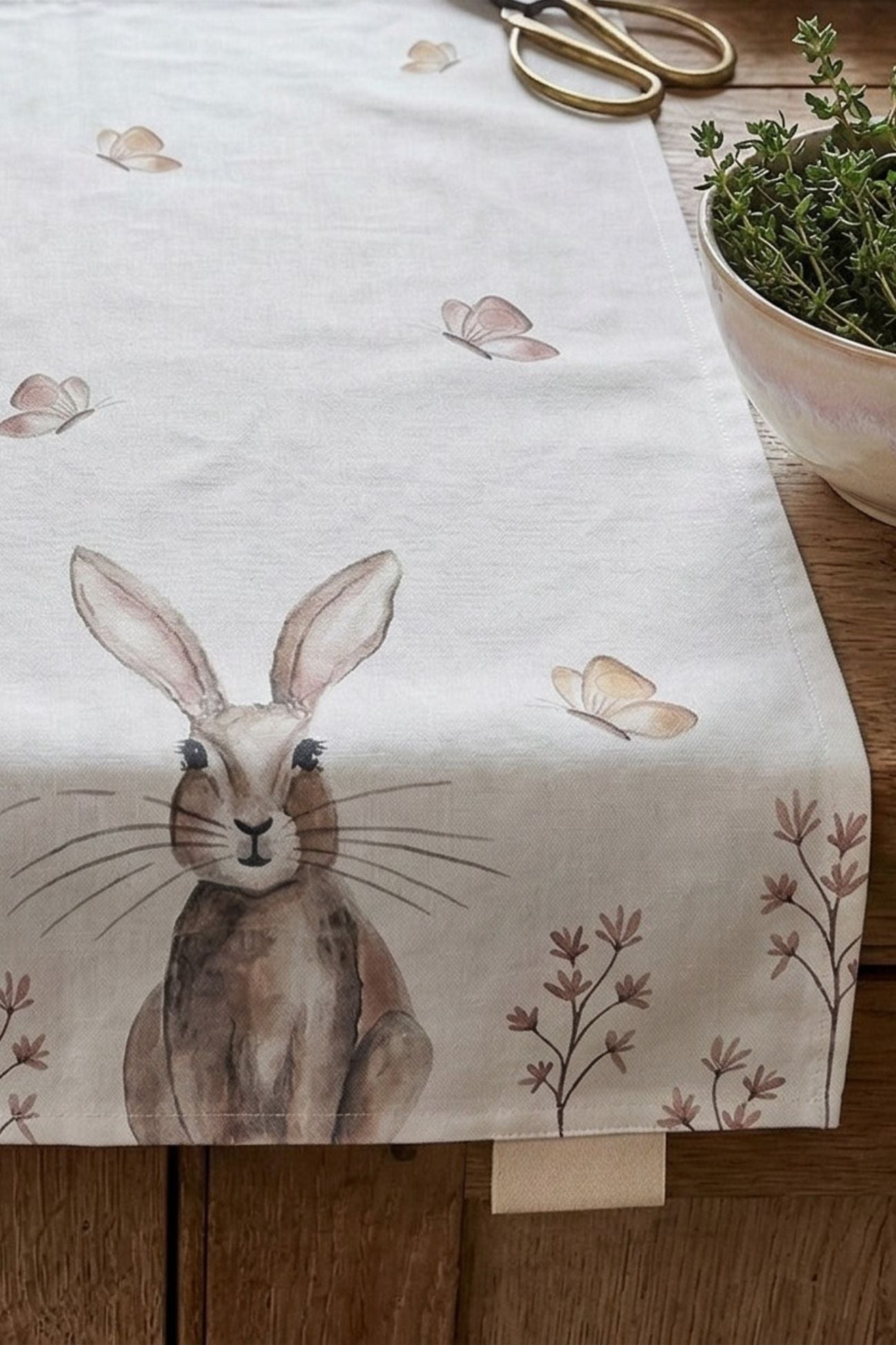 Rustic Easter Bunny Canovaccio