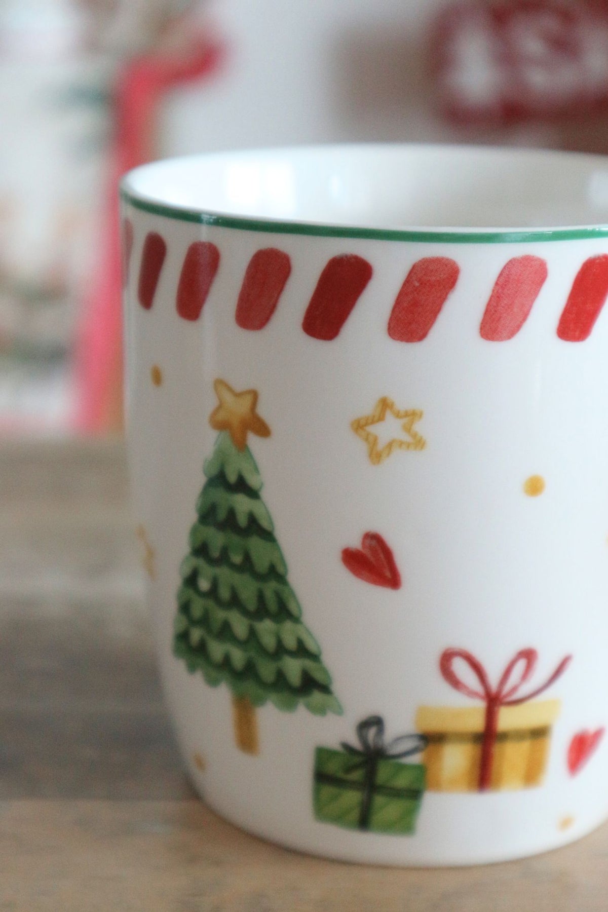 Holly &amp; Jolly