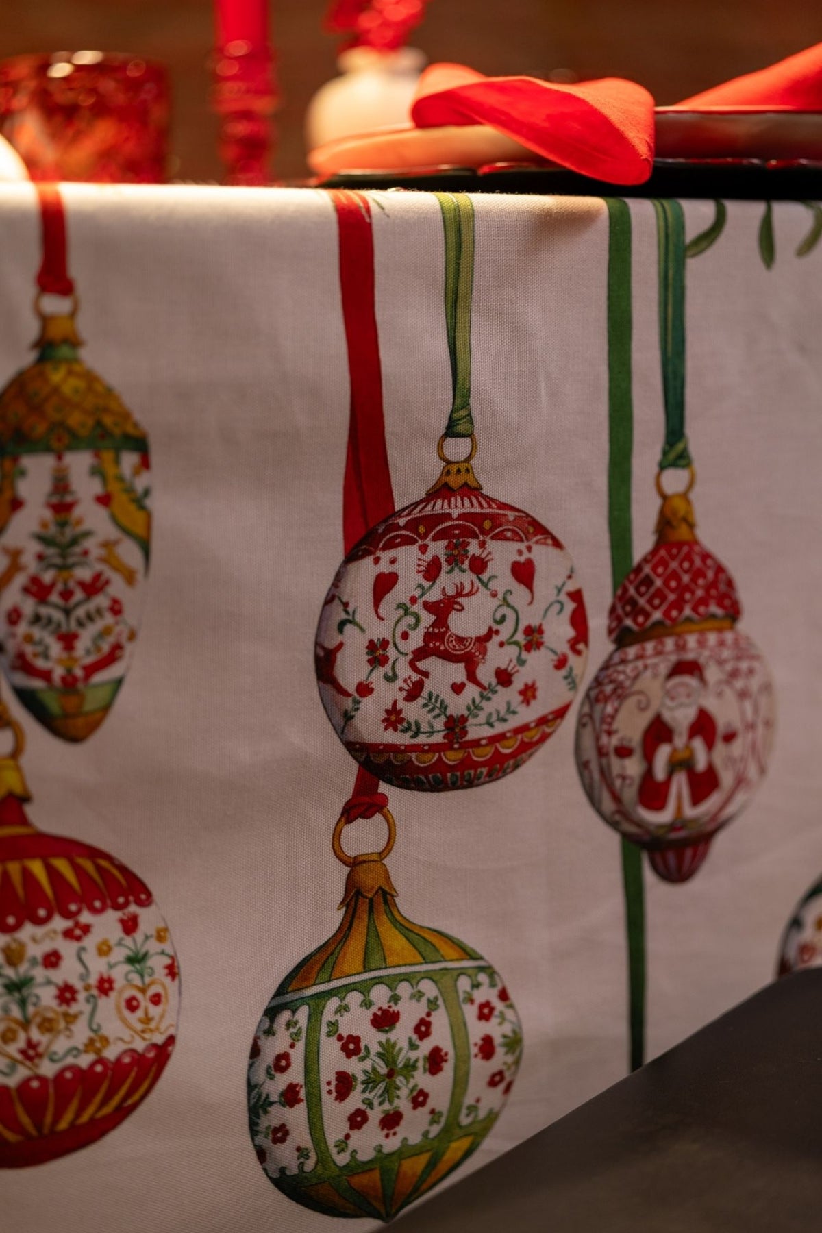 Pinoel Tablecloth