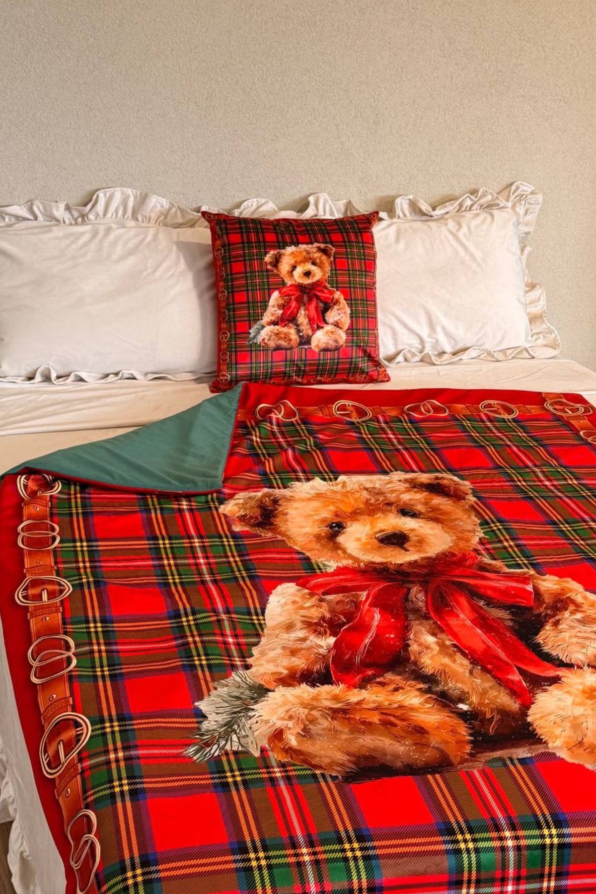 Christmas Teddy Cushion Cover With Inner Throw