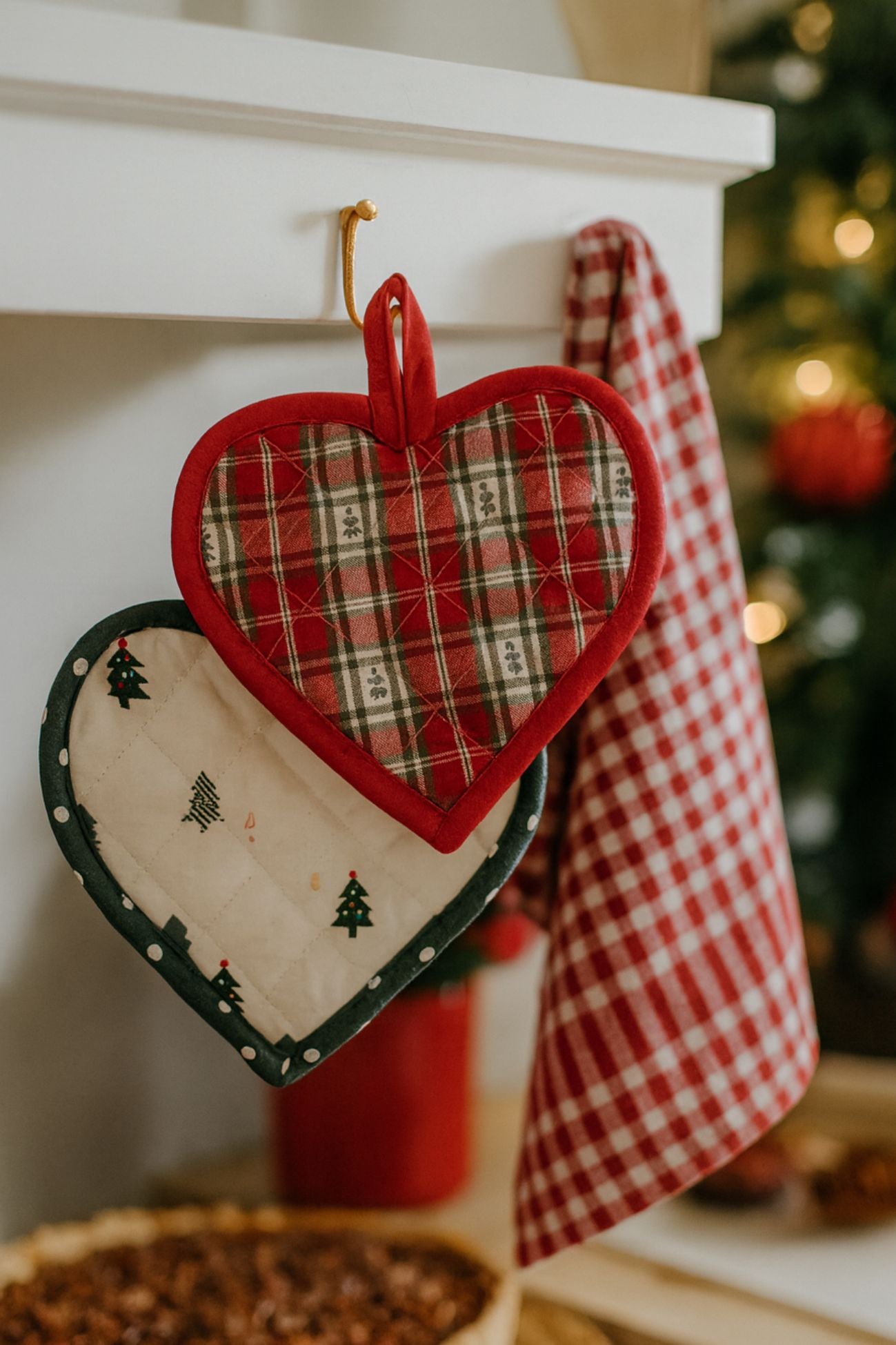 Escape Into the Woods 