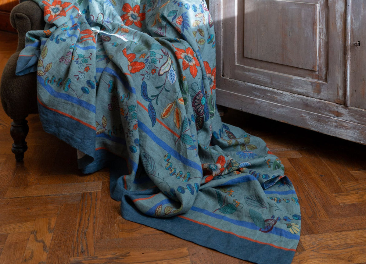 Ottanio Throw